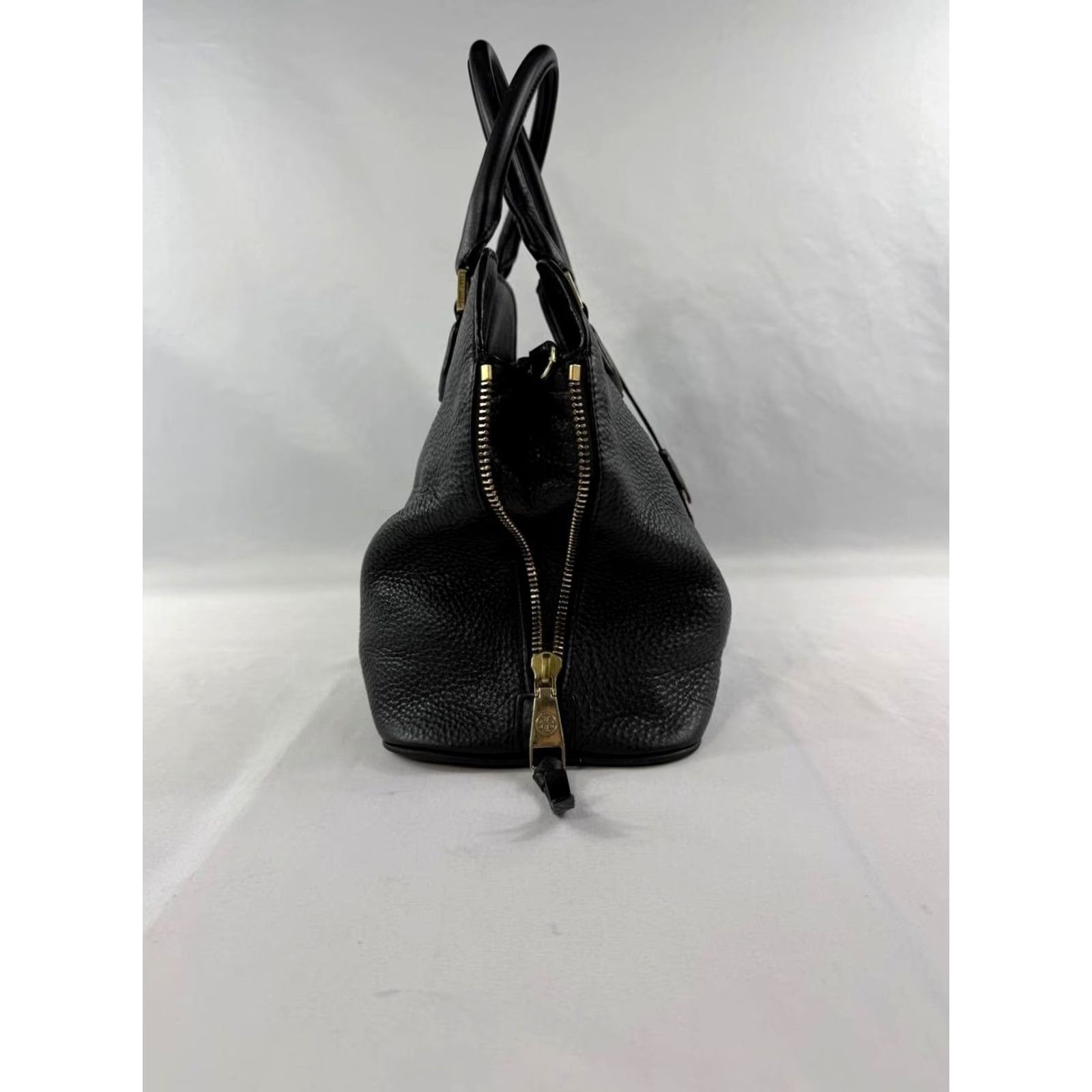 Tory Burch Tory Burch Tote Black Pebbled Leather Satchel Bag Gold Hardware Zip Women Size ONE SIZE - 4 Thumbnail