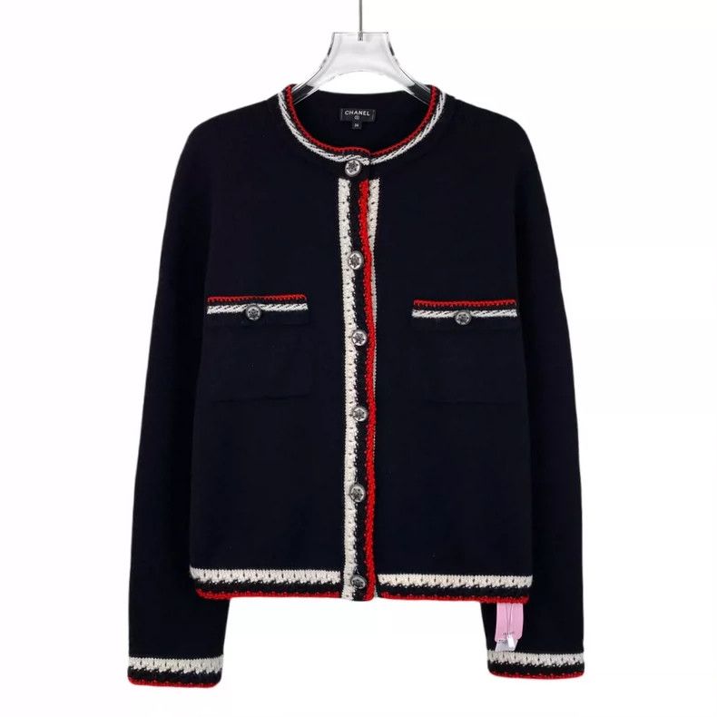 Chanel Black snowflake diamond striped cashmere single-brea