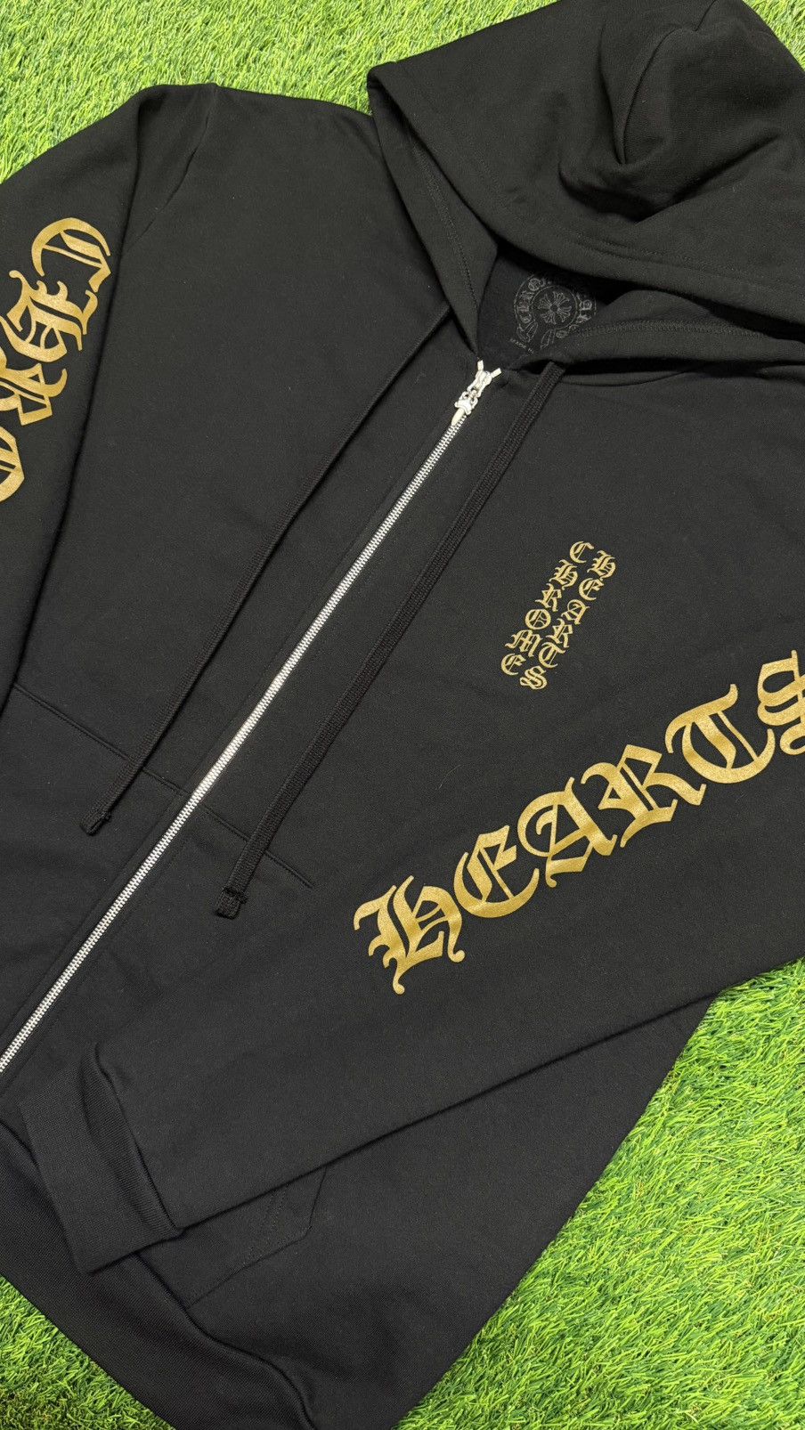 Chrome Hearts Chrome Hearts Vertical Logo Zip Up Hoodie Size Large Size US L / EU 52-54 / 3 - 1 Thumbnail
