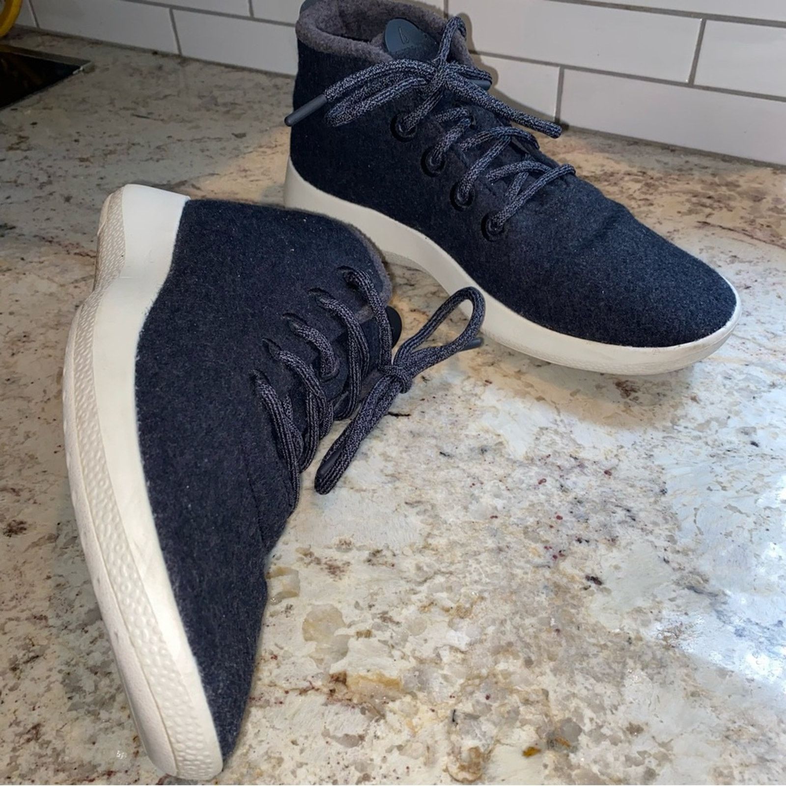 Allbirds Allbirds $145 Sustainable Men's Wool Mizzles Chukka 11 Size US 11 / EU 44 - 2 Thumbnail