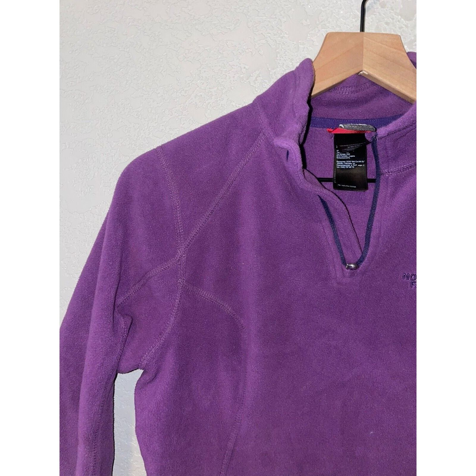 The North Face Womens The North Face Fleece Sweatshirt Quarter Zip TNF XS Size XS / US 0-2 / IT 36-38 - 3 Thumbnail