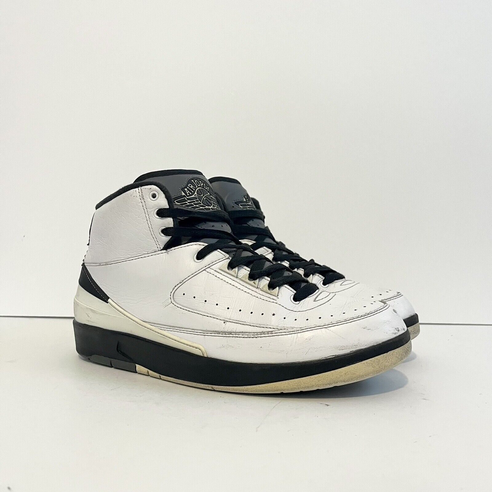 Jordan Brand 2016 Air Jordan 2 II Retro Wing It 834272-103 Wht Blk 10.5 Size US 10.5 / EU 43-44 - 3 Thumbnail