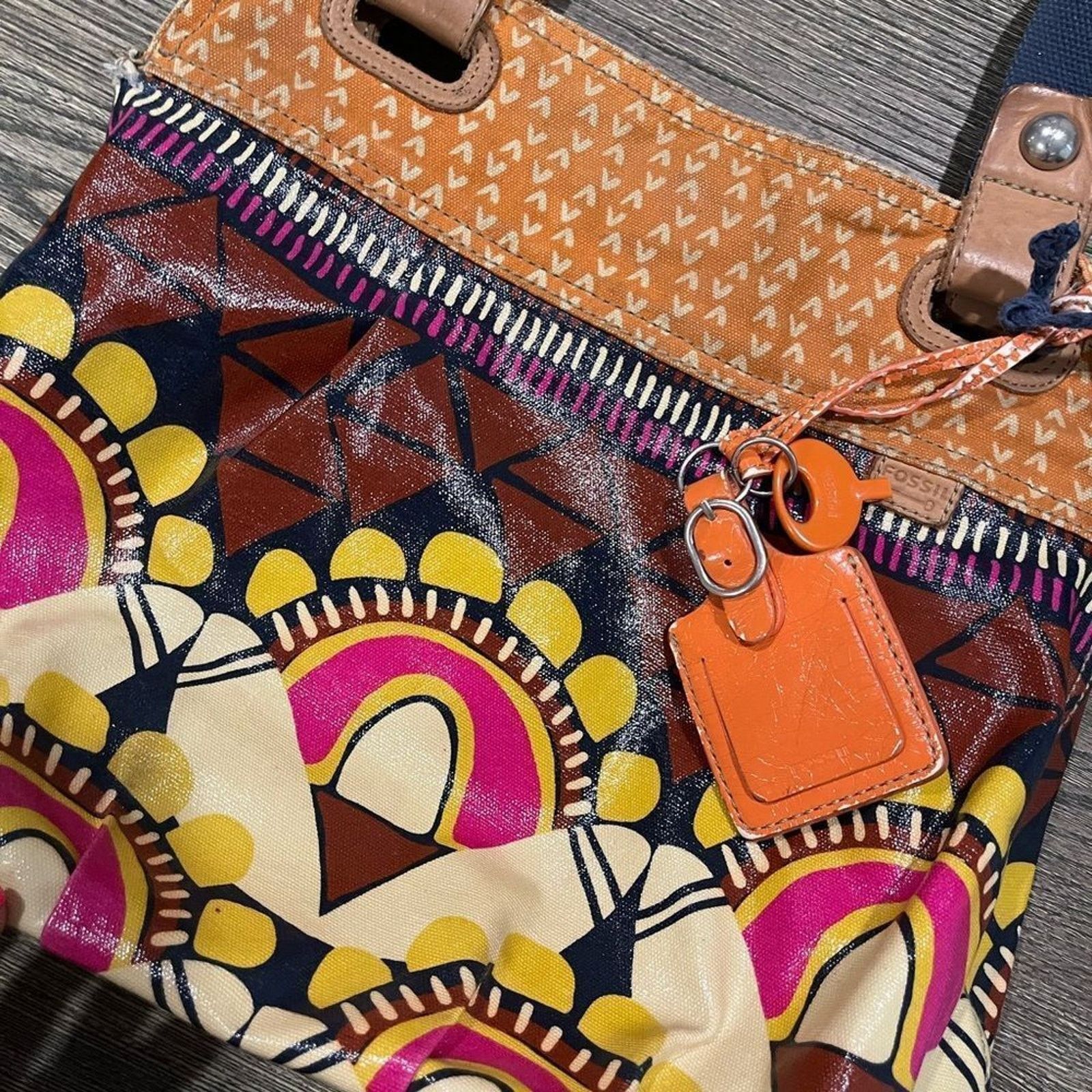 Fossil FOSSIL Coated Canvas LG Shoulder Bag Tote Floral Aztec Size ONE SIZE - 10 Thumbnail