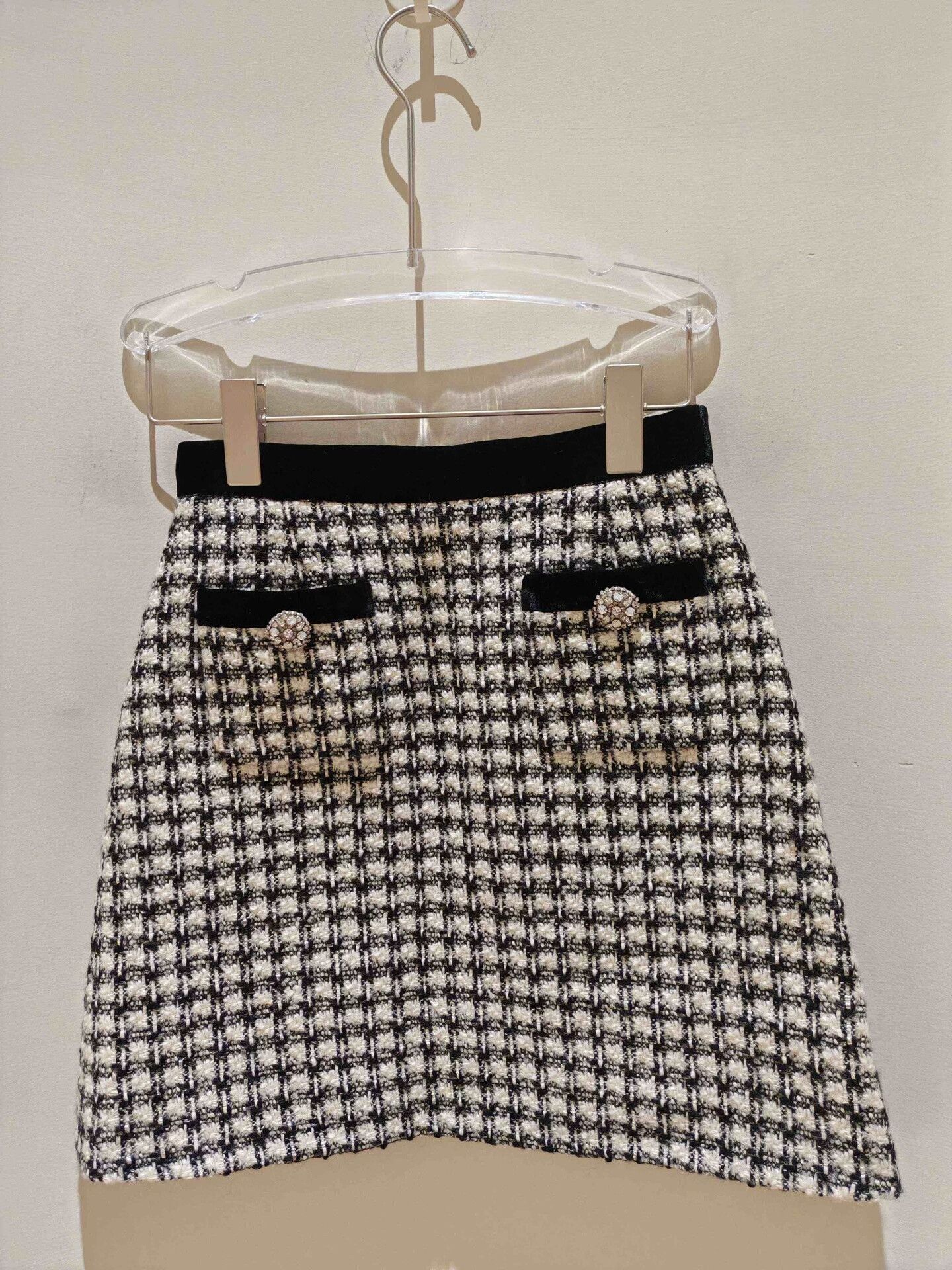 Joya JORYA Tweed Mini Skirt Size 38" / US 16 / IT 52 - 1 Thumbnail