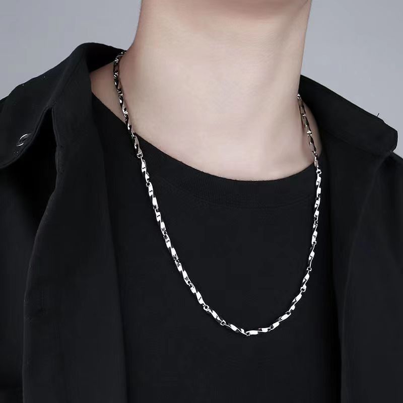 Other Future STEAL! Y2K Chains Necklace Chain Size ONE SIZE - 1 Thumbnail