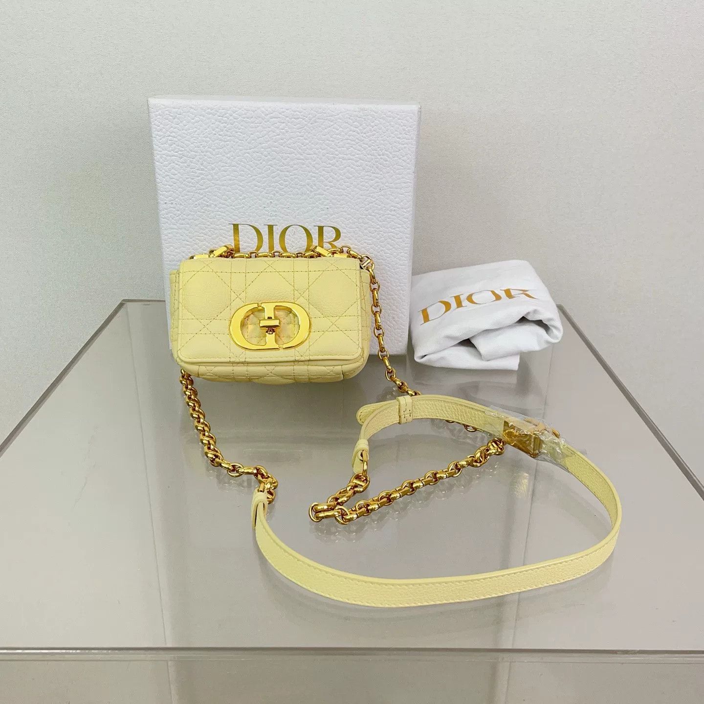 Dior Pre-loved Bag Very good condition Size ONE SIZE - 1 Thumbnail