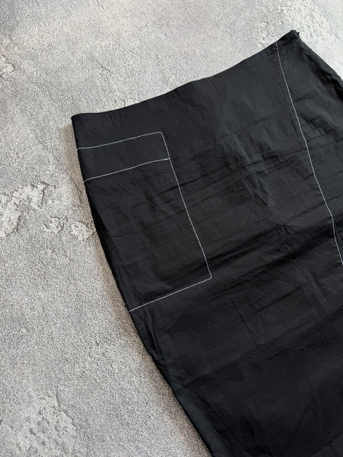 Sarah Pacini Sarah Pacini Black Skirt Italy Asymmetrical Stitch Zip Sz 1 Size 25" / US 0 / IT 36 - 3 Thumbnail