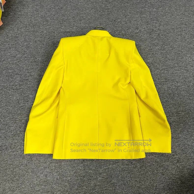 Louis Vuitton Louis Vuitton Show style lemon yellow blazer jacket Size US S / EU 44-46 / 1 - 2 Thumbnail