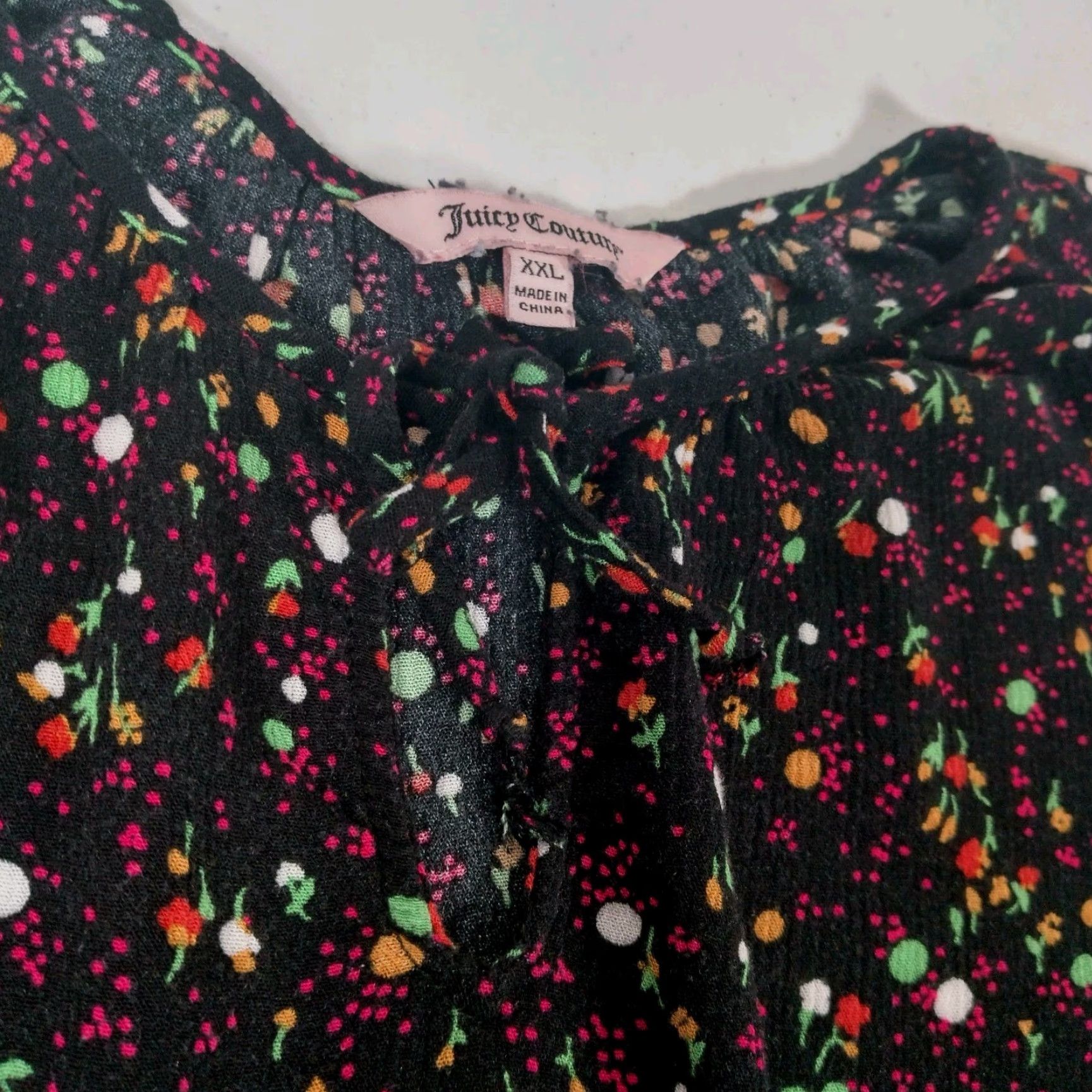 Juicy Couture VINTAGE Juicy Couture Blouse XXL Black Floral Polka Dot Lightweight Balloon Sleeve V neck Boho Hippie Bohemian Womens Beachy Peasant Tie Neck Size XXL / US 16-18 / IT 52-54 - 5 Thumbnail