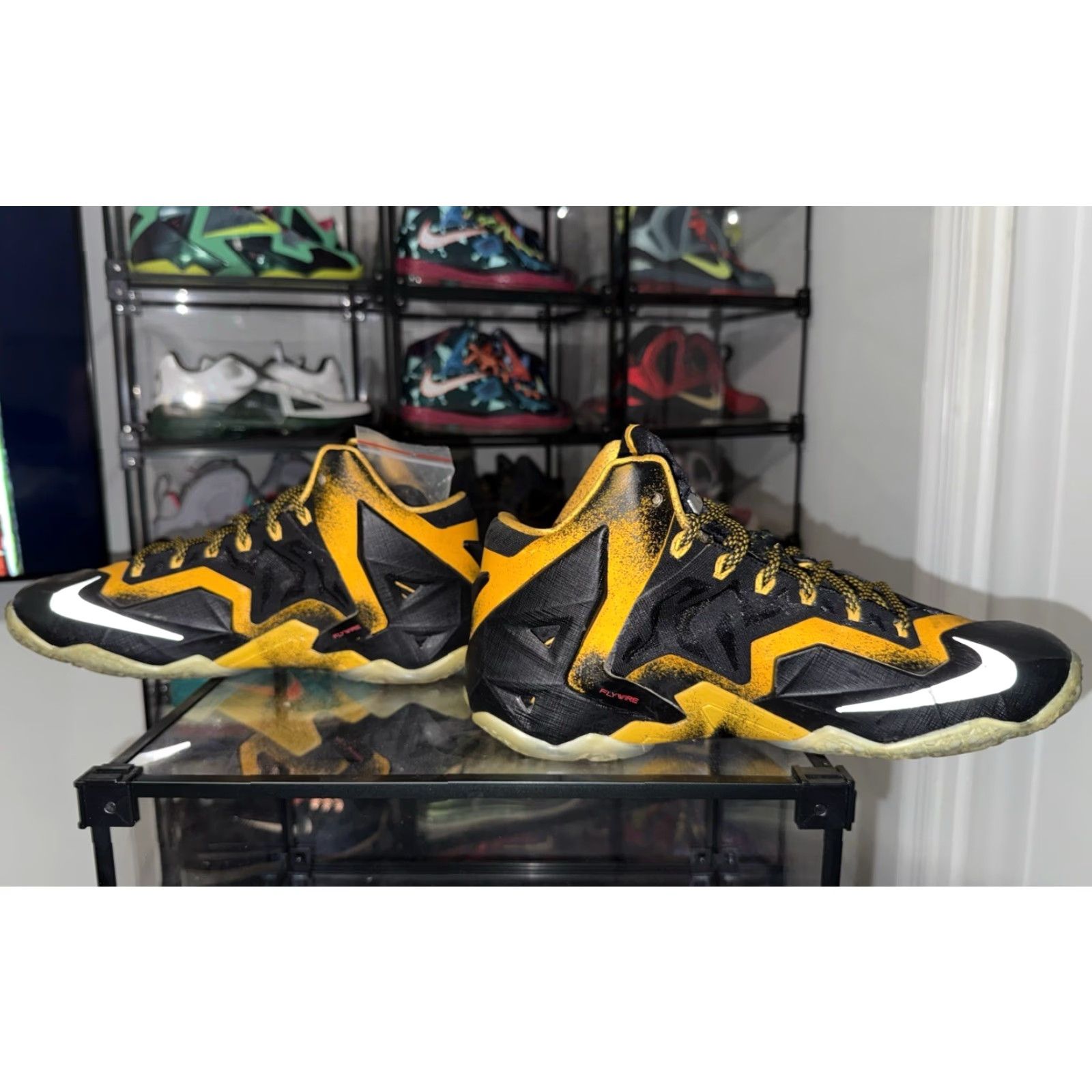 Nike Nike LeBron 11 Bumble Bee PE Promo Sample Size 10 RARE Mens Sneaker Multicolor Shoes Size US 10 / EU 43 - 4 Thumbnail