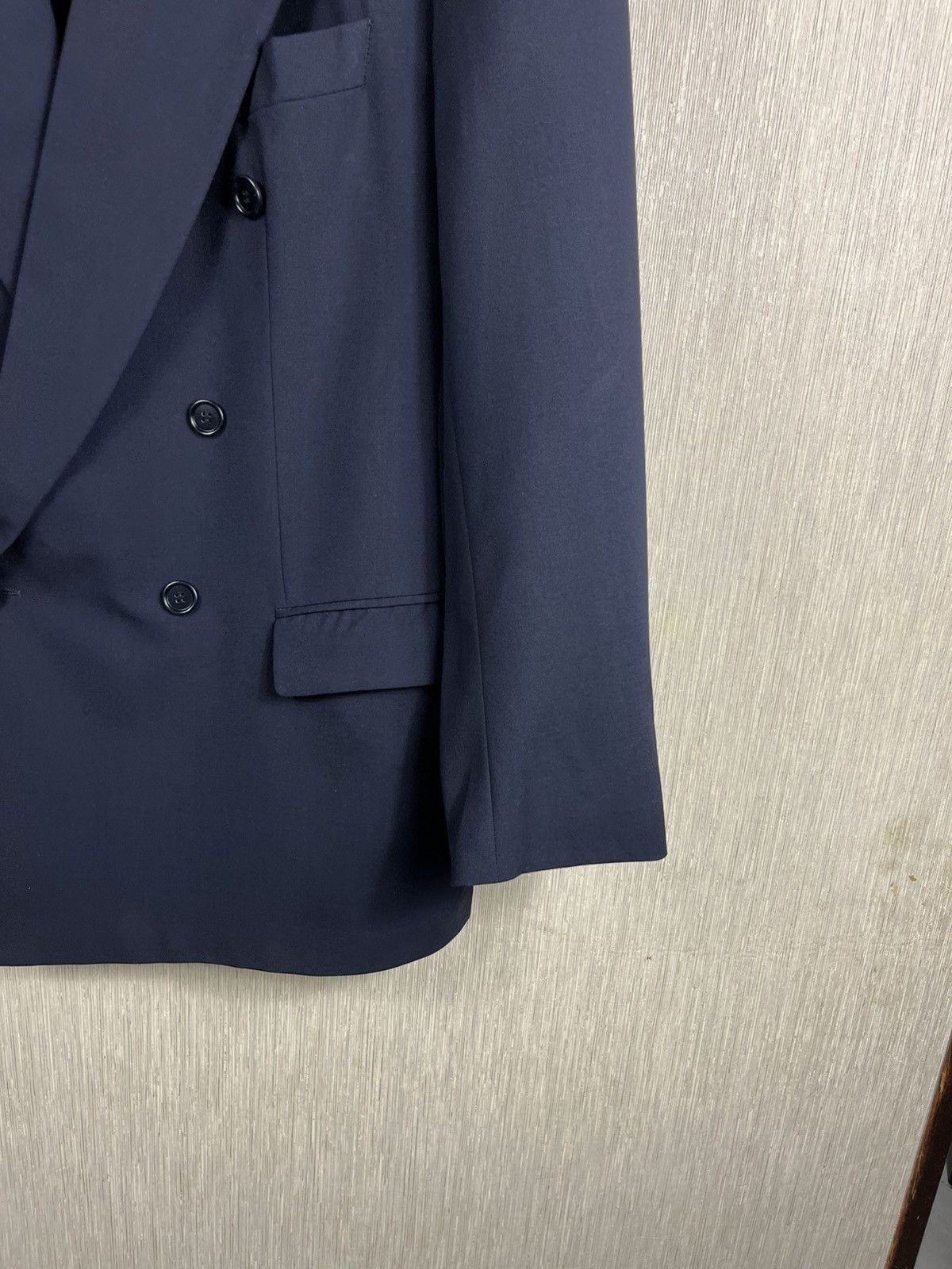 Hugo Boss × Vintage Vintage Hugo Boss wool navy blazer double-breasted jacket Size US M / EU 48-50 / 2 - 6 Thumbnail