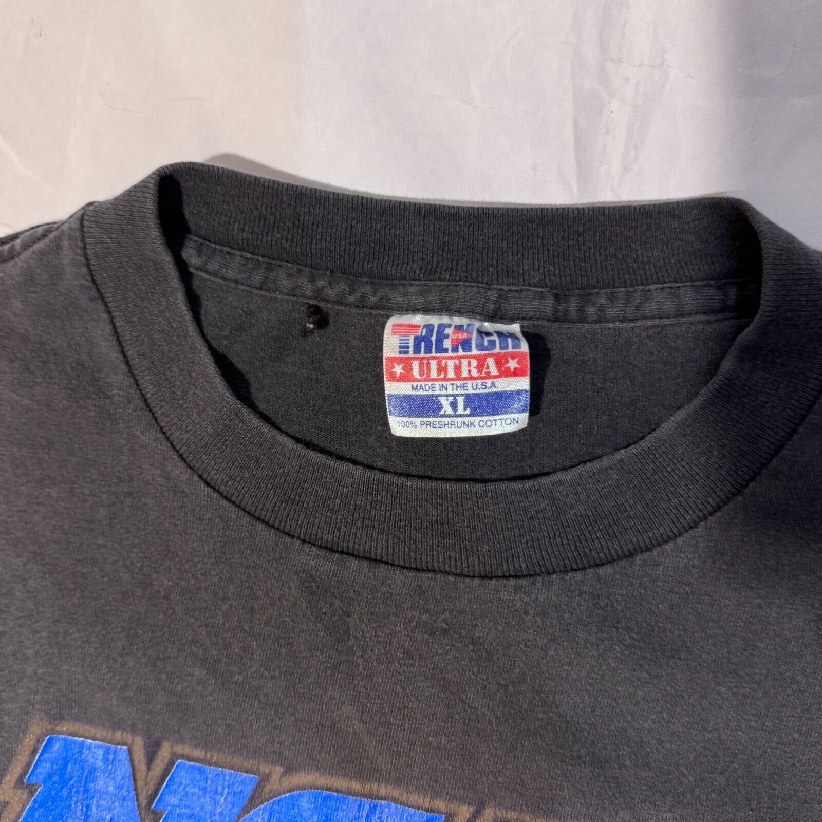Vintage Vintage 1993 NCAA Basketball New Orleans Final Four Single S Size US XL / EU 56 / 4 - 2 Thumbnail