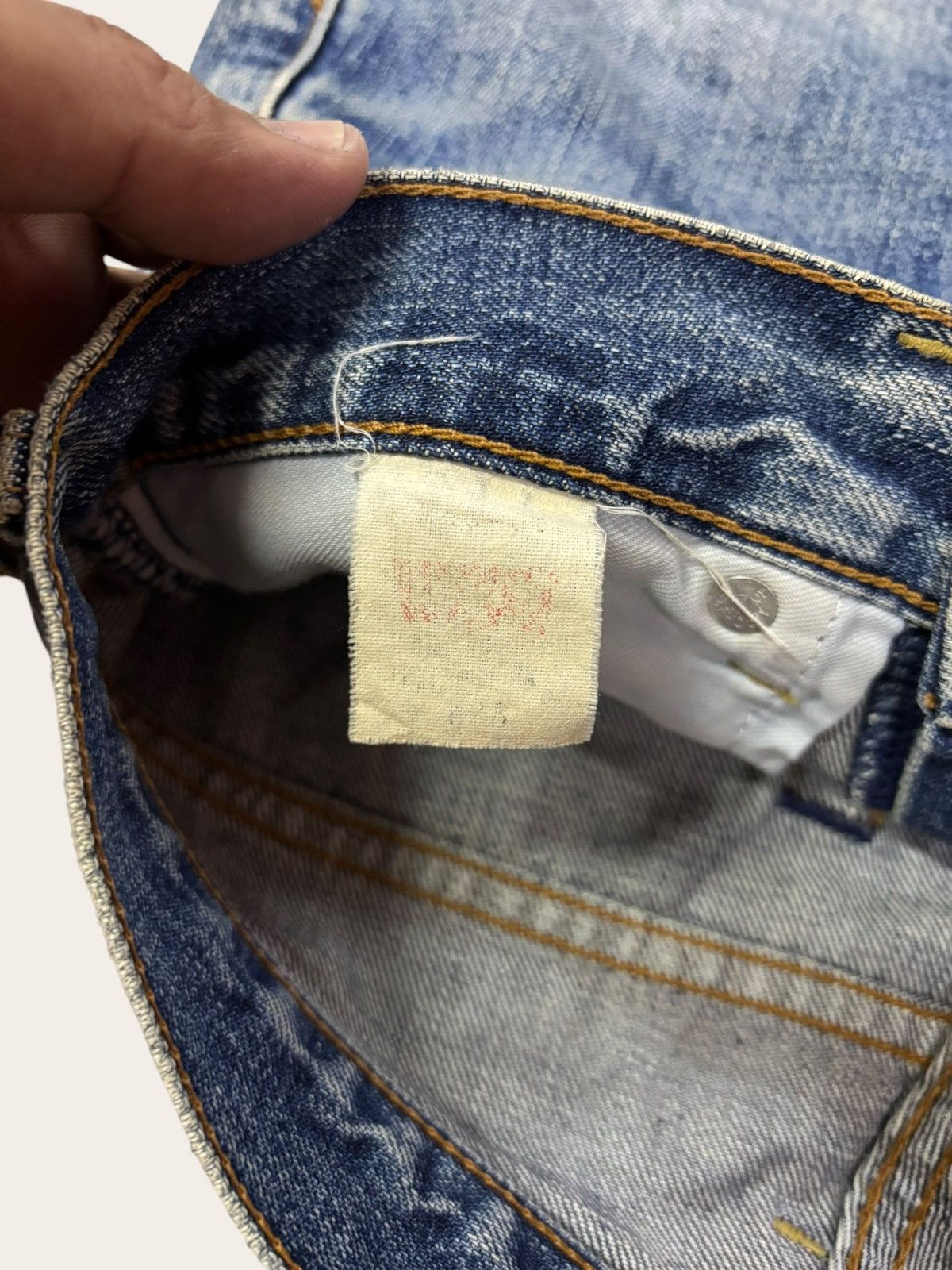 Levi's 90s Japan Levis Lot 503 Selvedge Yellow Faded Jeans Size US 28 / EU 44 - 12 Thumbnail