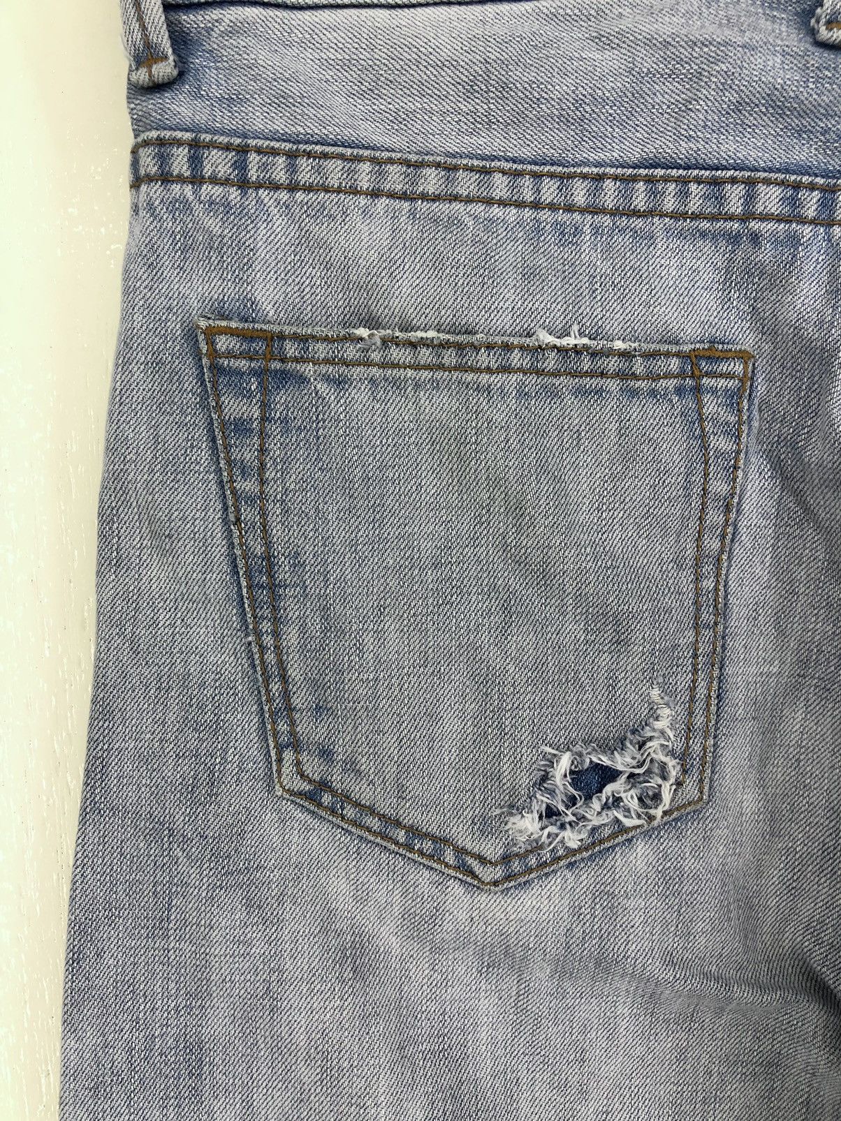 Japanese Brand Ripo Trenta Anni Distressed Light Wash Jeans Size US 32 / EU 48 - 11 Thumbnail