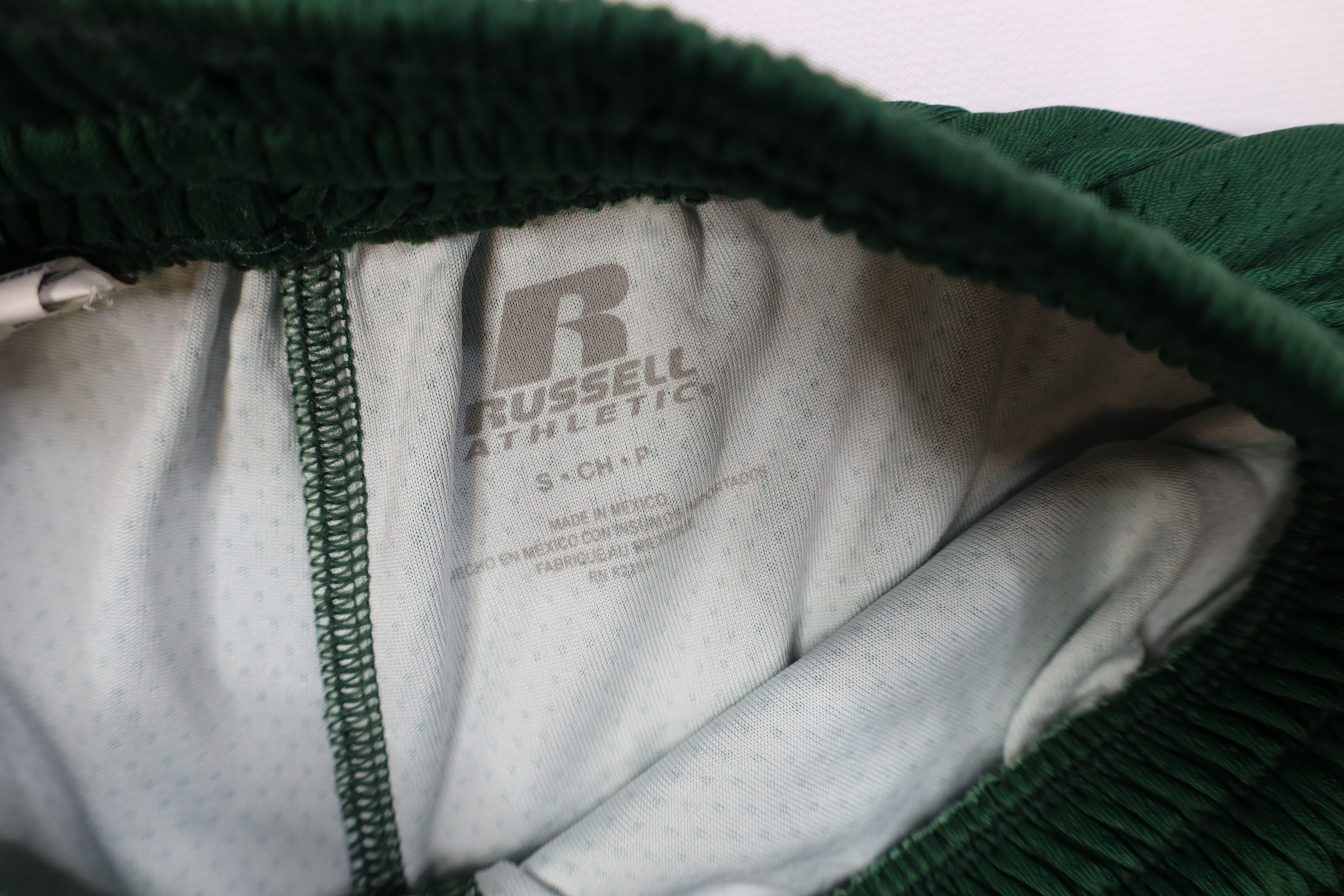 Russell Athletic Vintage 90s Y2K Russell Athletic Basketball Gym Shorts Green Size US 30 / EU 46 - 6 Thumbnail
