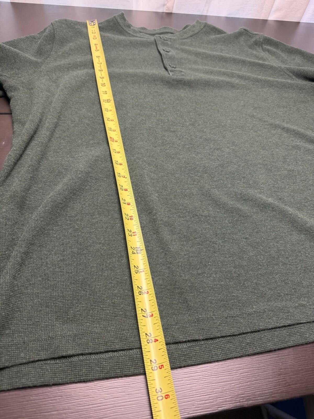 L.L. Bean L.L.Bean Men’s XXL Green Waffle Knit Henley Long Sleeve Size US L / EU 52-54 / 3 - 4 Thumbnail