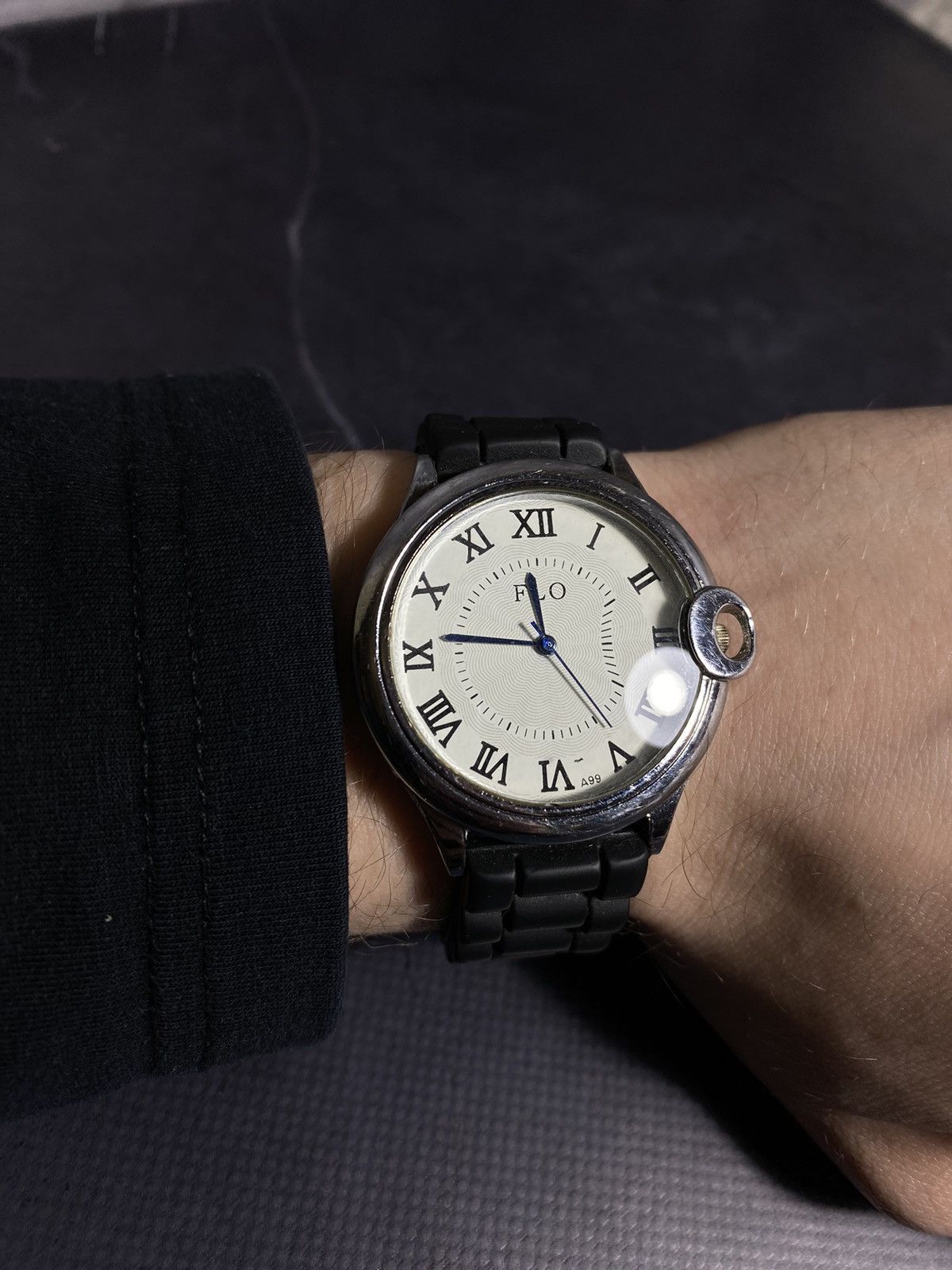 Vintage Classic Wristwatch with Roman Numerals, Japanese Brand Size ONE SIZE - 2 Thumbnail
