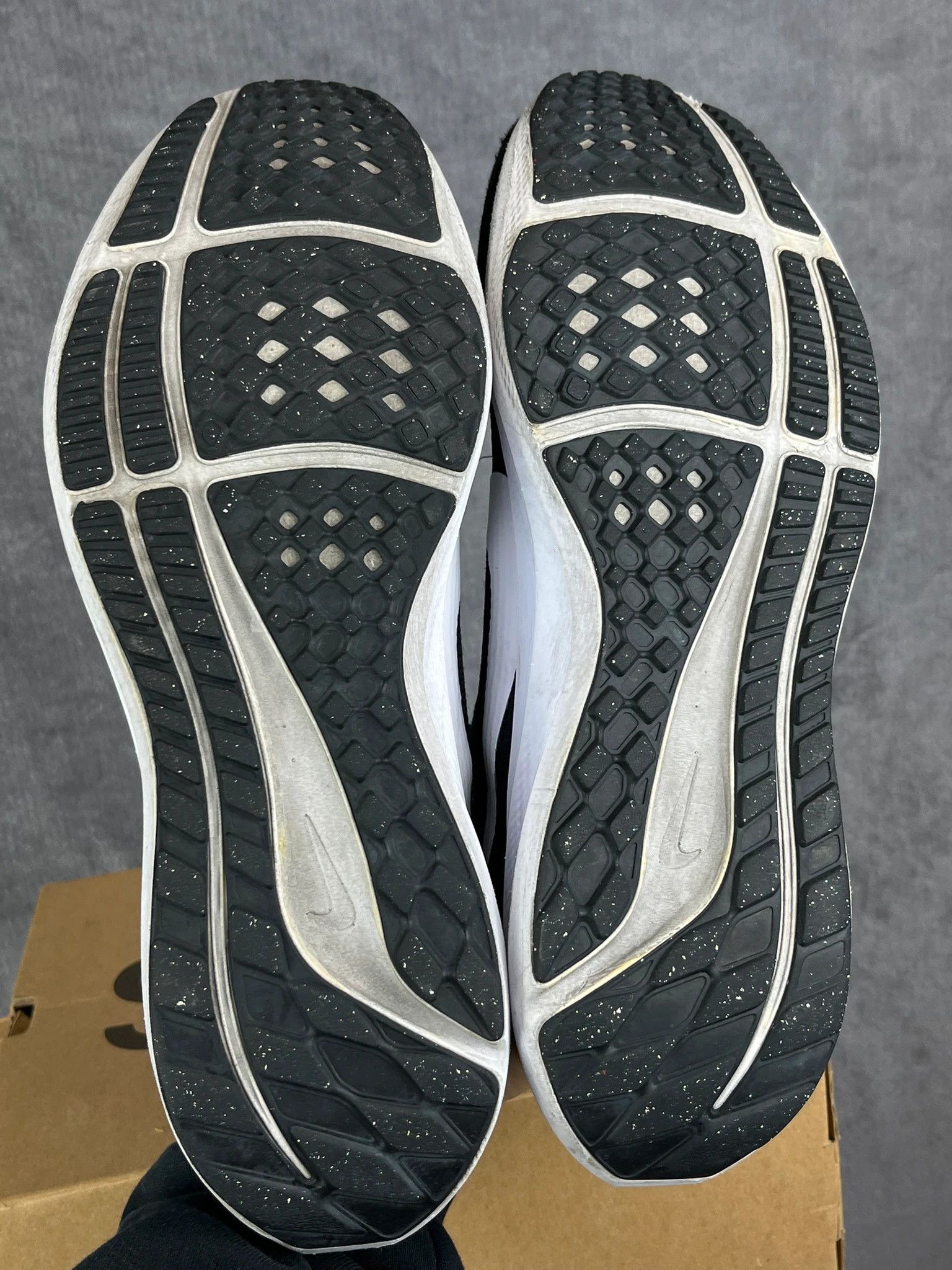 Nike Nike Pegasus 40 black running sneakers Size US 11 / EU 44 - 6 Thumbnail