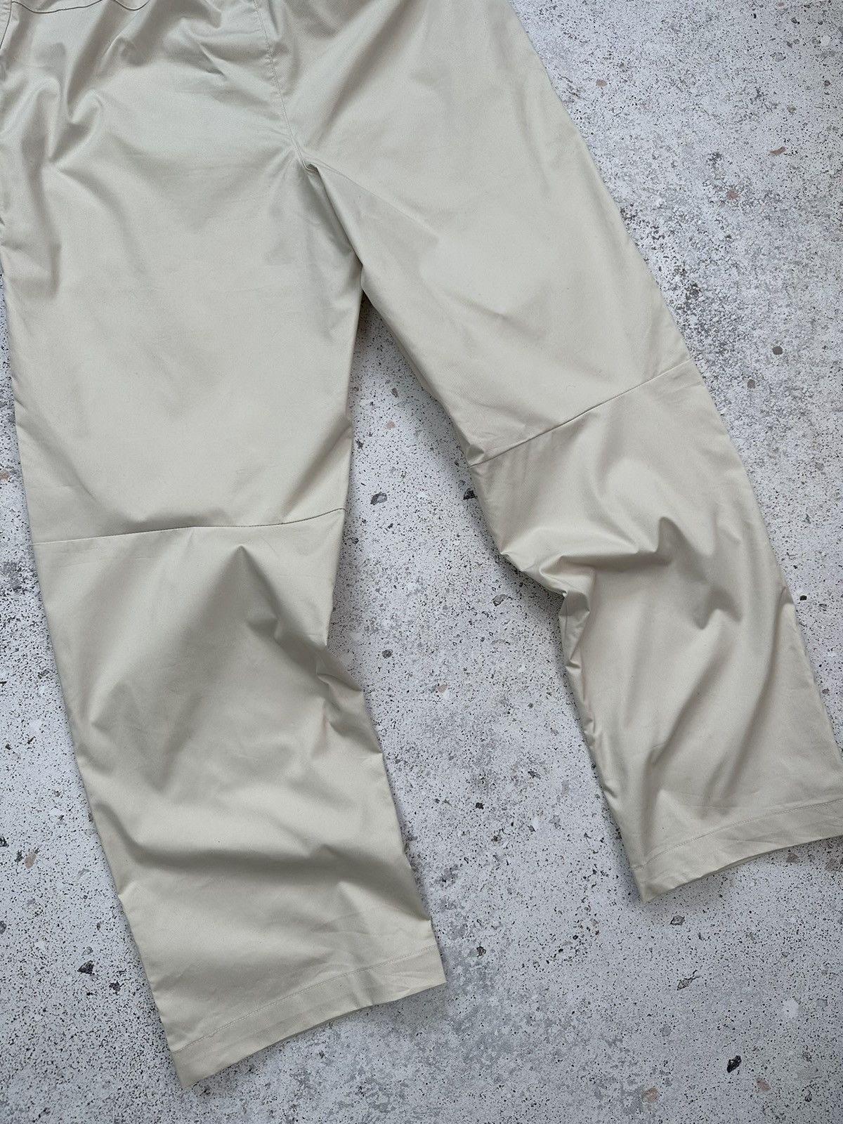 Jordan Brand × Nike New🔥 Nike Woven Straight Legs Pants Beige Men M Size US 32 / EU 48 - 16 Thumbnail