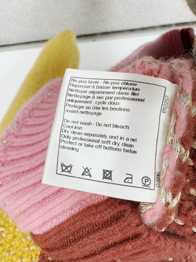 Chanel Chanel Colorblock Cashmere Cardigan for Women -2505 Size XXS / US 00 / IT 34 - 5 Thumbnail