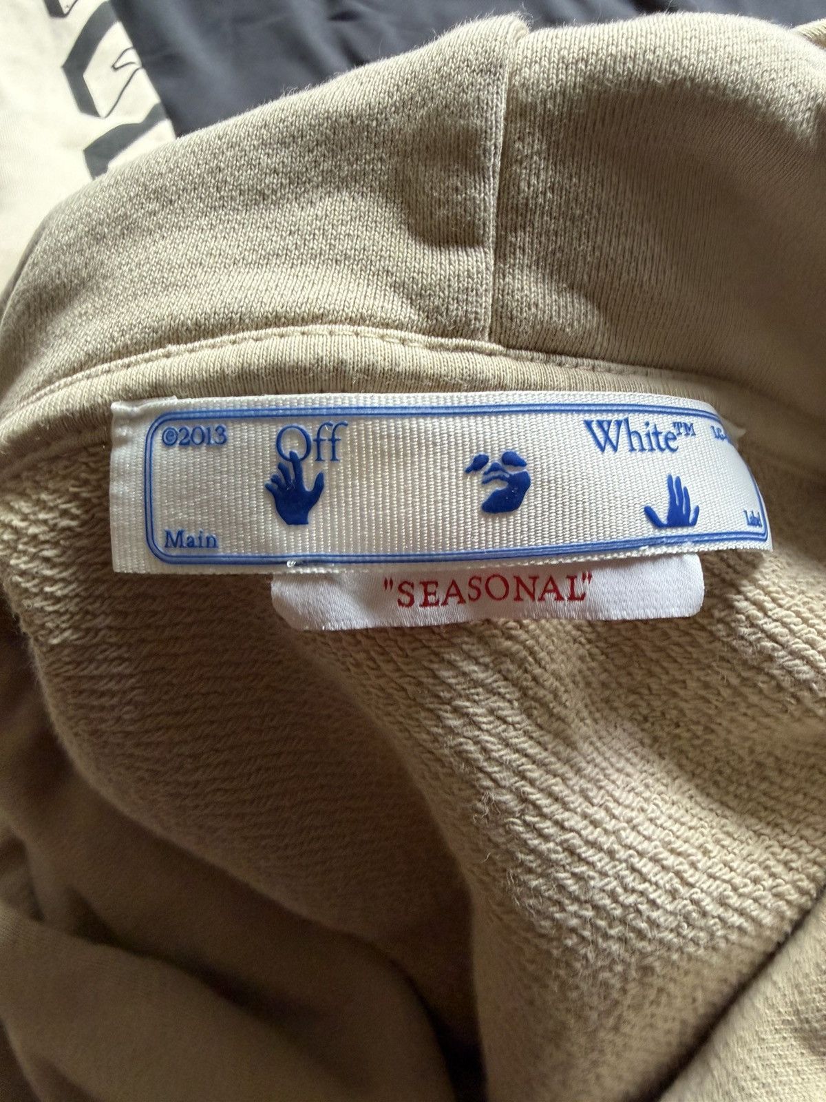 Off-White Off-White Beige Graphic Hoodie & Sweatpants Set Size US 34 / EU 50 - 12 Thumbnail