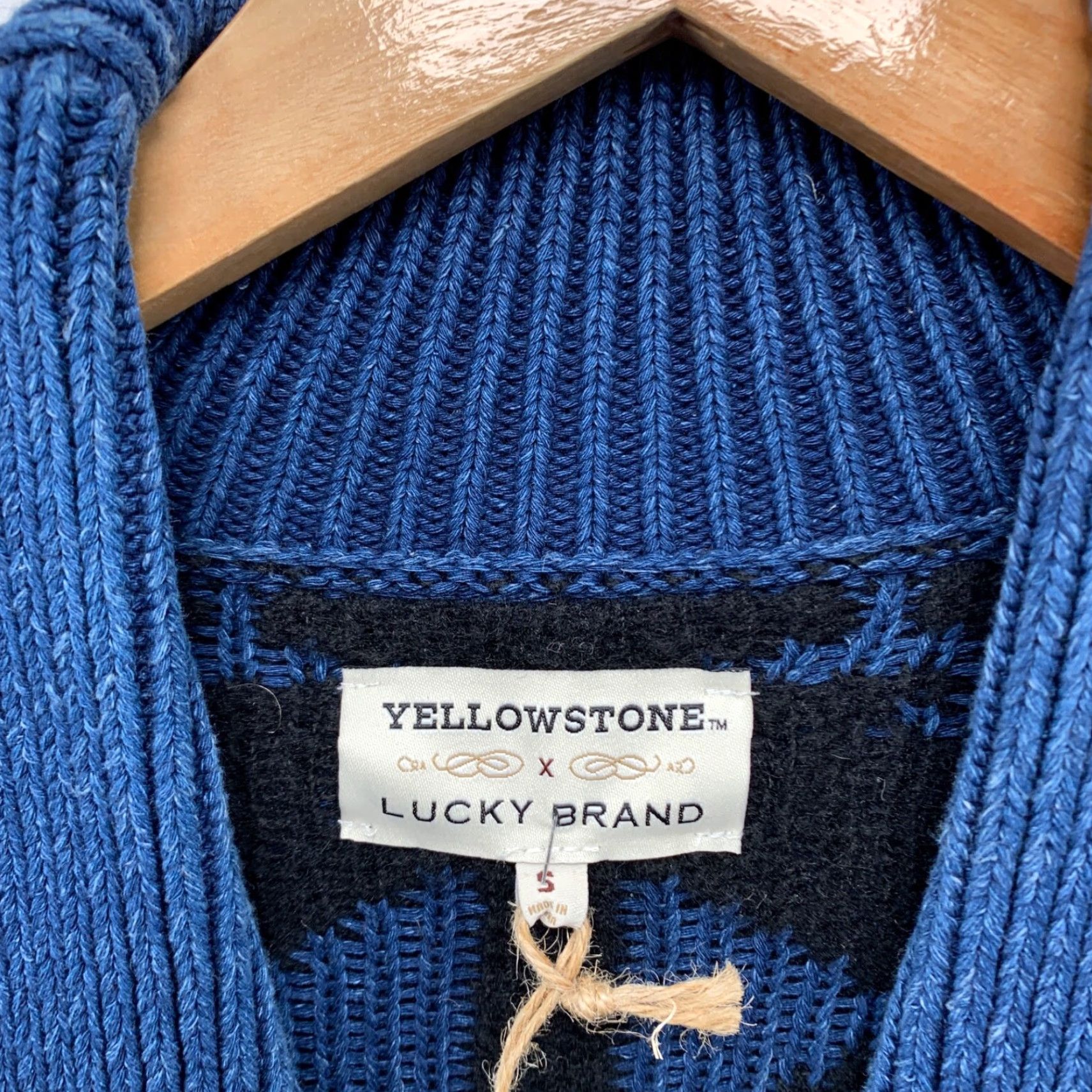 Lucky Brand VINTAGE Lucky Brand Aztec Knit Cardigan Sweater Mens Small Blue Geometric 90s Size US S / EU 44-46 / 1 - 3 Thumbnail