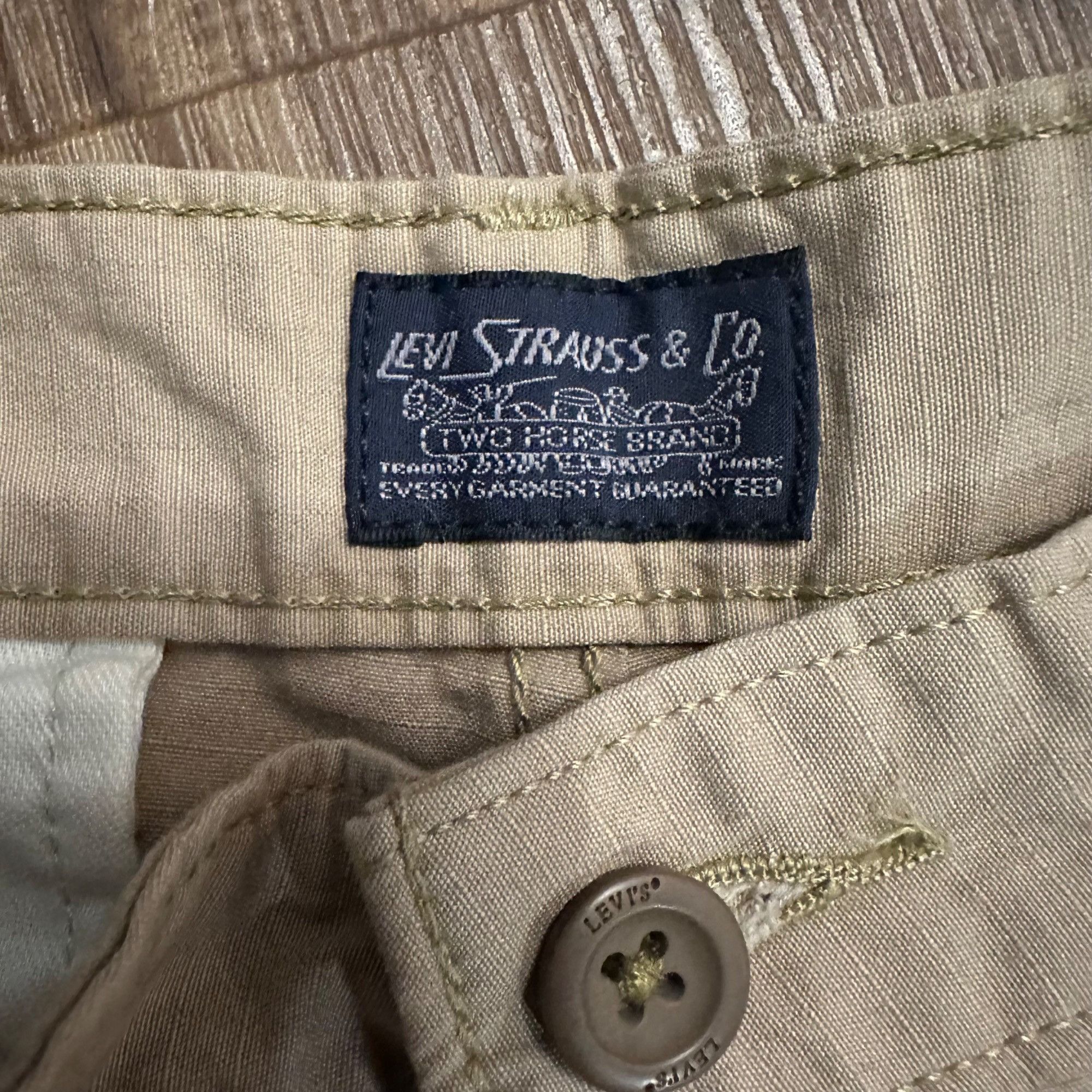 Levi's NWT Levi's Men's Carrier Cargo Shorts true chino Sz 30 Size US 30 / EU 46 - 5 Thumbnail