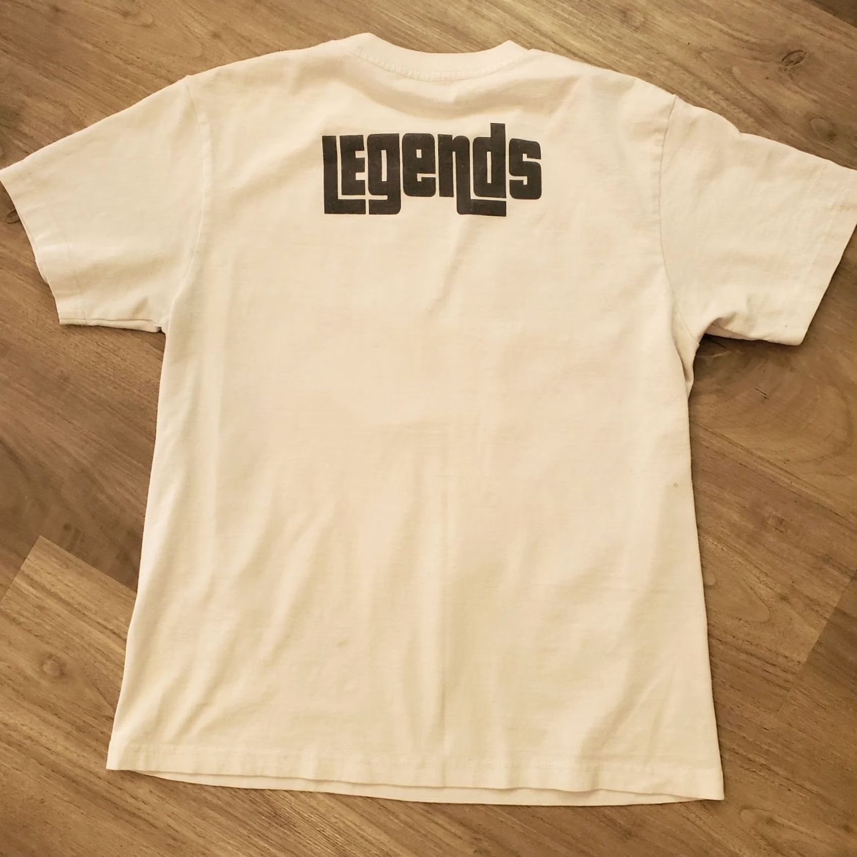 Vintage VINTAGE Legends Lakers Kobe Bryant Mamba 2Pac Memorial Icons Rare Sz Med Mens Size US M / EU 48-50 / 2 - 6 Thumbnail