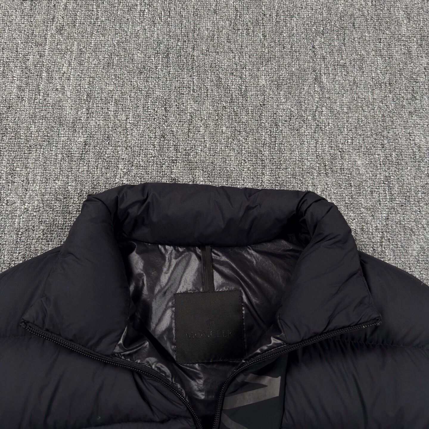 Moncler Moncler Black Label Ume Black Logo Puffer Size 1 Mint Size S / US 4 / IT 40 - 3 Thumbnail