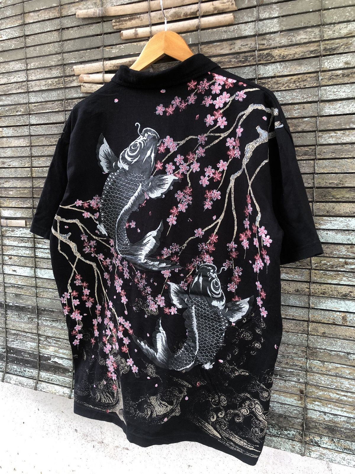 Japanese Brand × Vintage Rare Vintage OVP Japanese Sukajan Koi Fish Polo Tee Size US XL / EU 56 / 4 - 3 Thumbnail