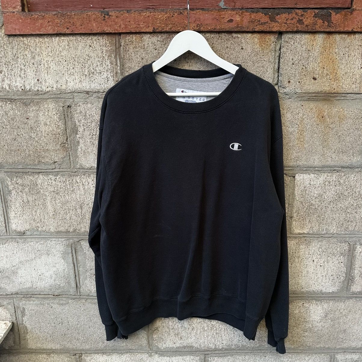 Champion Vintage Champion Sweatshirt Small Logo Y2K 00s USA Size L Size US L / EU 52-54 / 3 - 1 Thumbnail