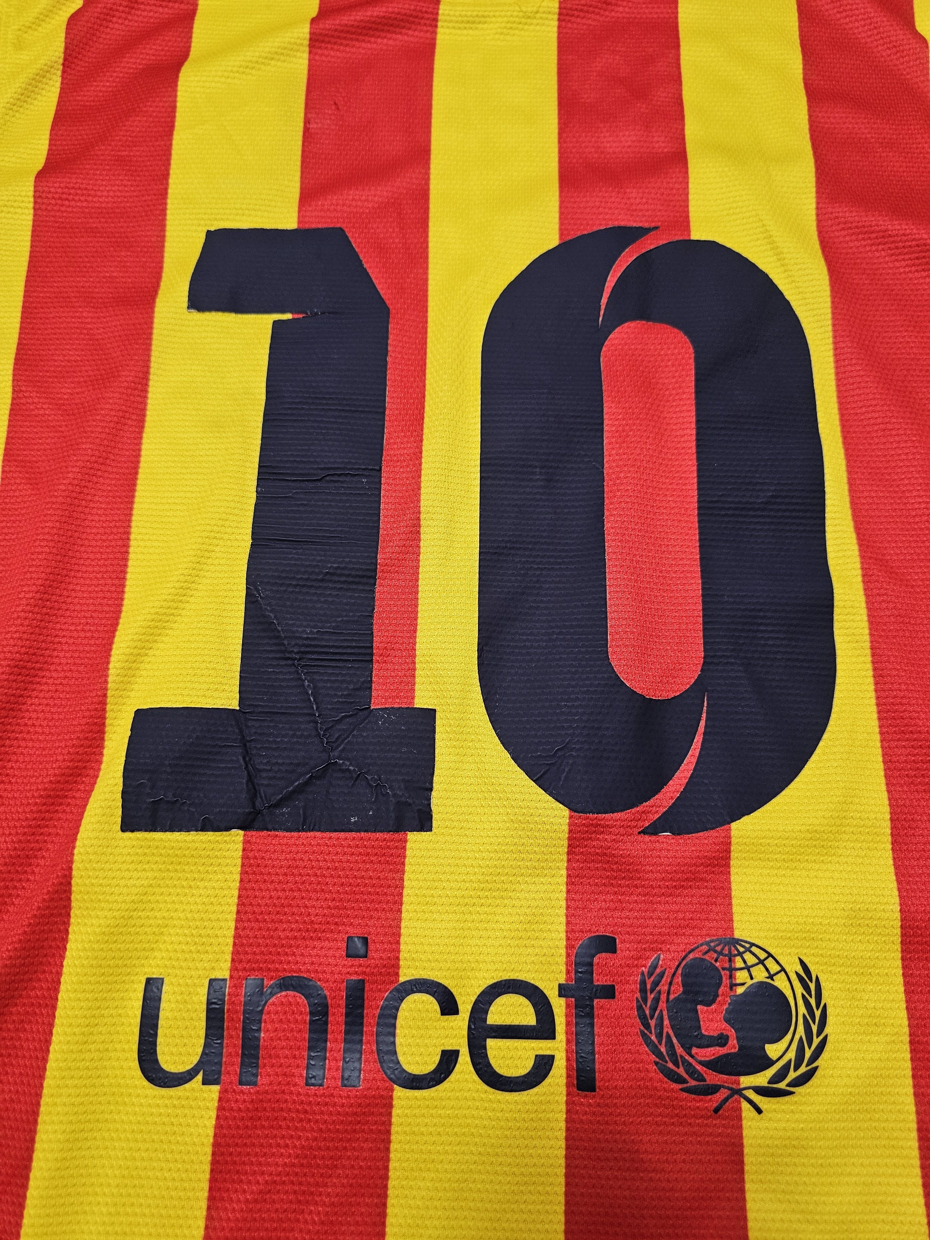 Nike BARCELONA 2013 2014 AWAY FOOTBALL SHIRT SOCCER JERSEY Size US S / EU 44-46 / 1 - 5 Thumbnail