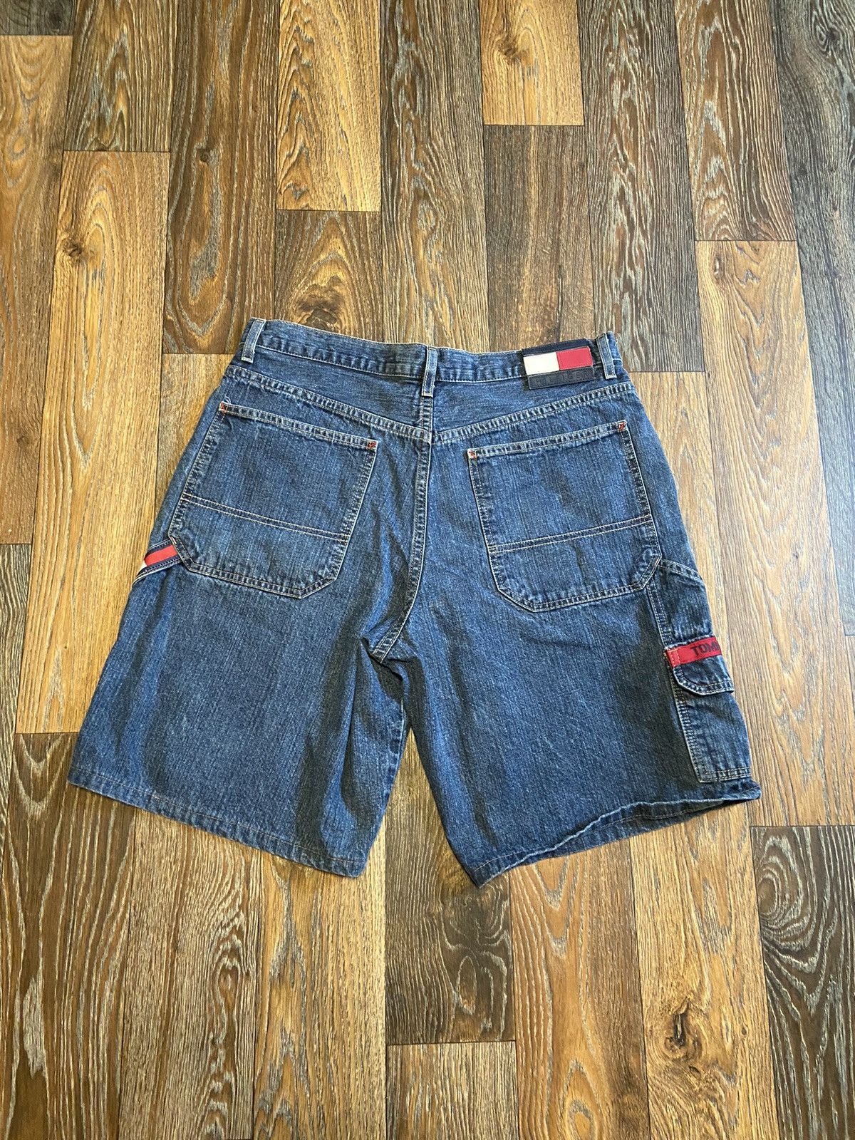 Vintage CRAZY Vintage Tommy Hilfiger Essential Cargo Carpenter Jorts ...