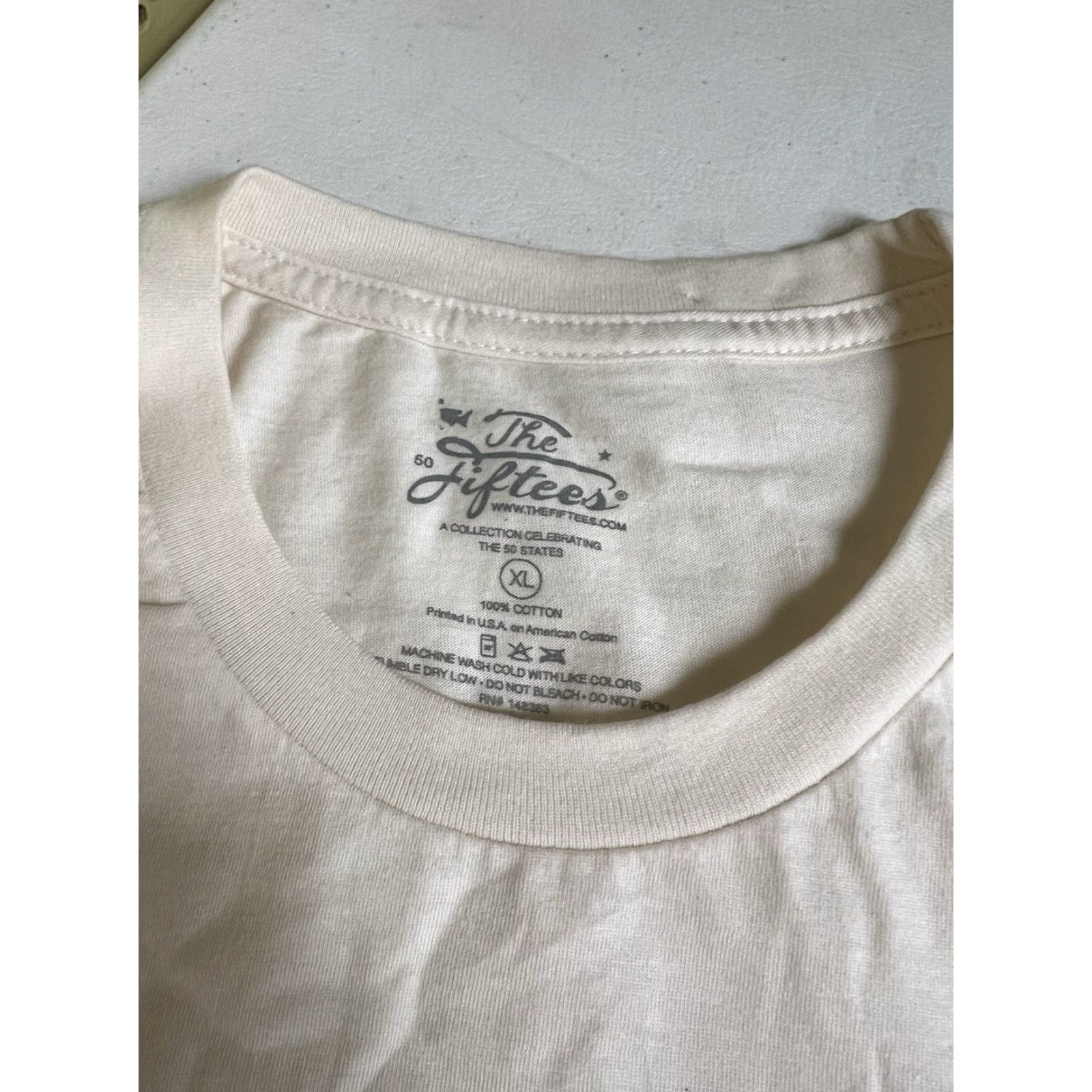 Vintage New Retro Style Texas Radio Rock-N-Roll T-shirt Cowboy Rodeo XL 100% Cotton Mens Ivory Retro T-Shirt 90s Size US XL / EU 56 / 4 - 3 Thumbnail