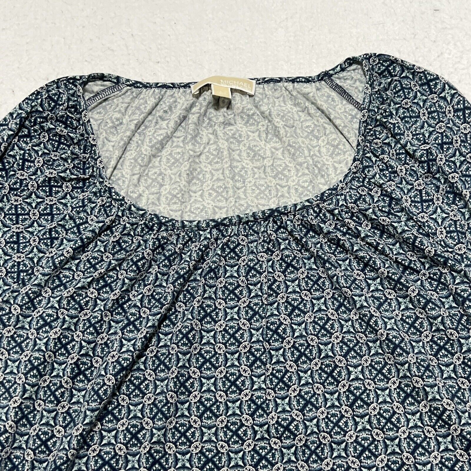 Michael Kors Michael Kors Squareneck Long Sleeve Lightweight Blouse Size L / US 10 / IT 46 - 2 Thumbnail