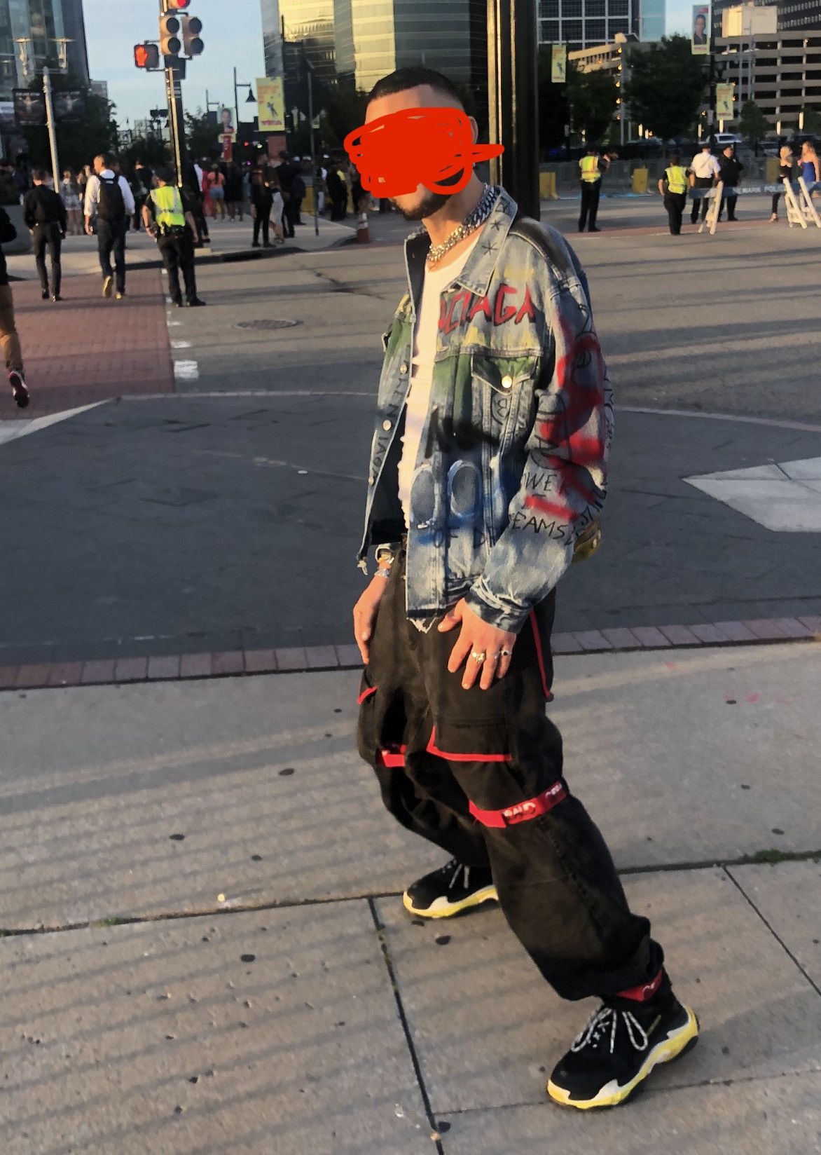 Balenciaga Balenciaga Denim Jacket Custom Painted Grafitti All-Over Size US S / EU 44-46 / 1 - 11 Thumbnail