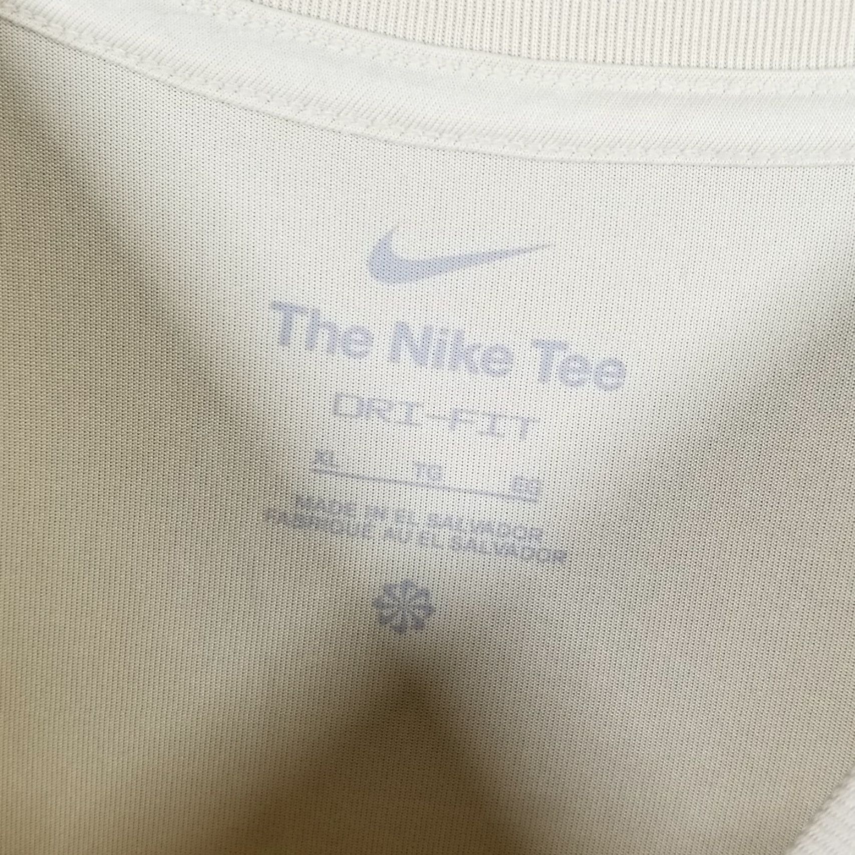 Nike Nike Shirt Womens XL Gold Dri-FIT Training Tee Lightweight Athletic DV7312-783 Size XL / US 12-14 / IT 48-50 - 3 Thumbnail