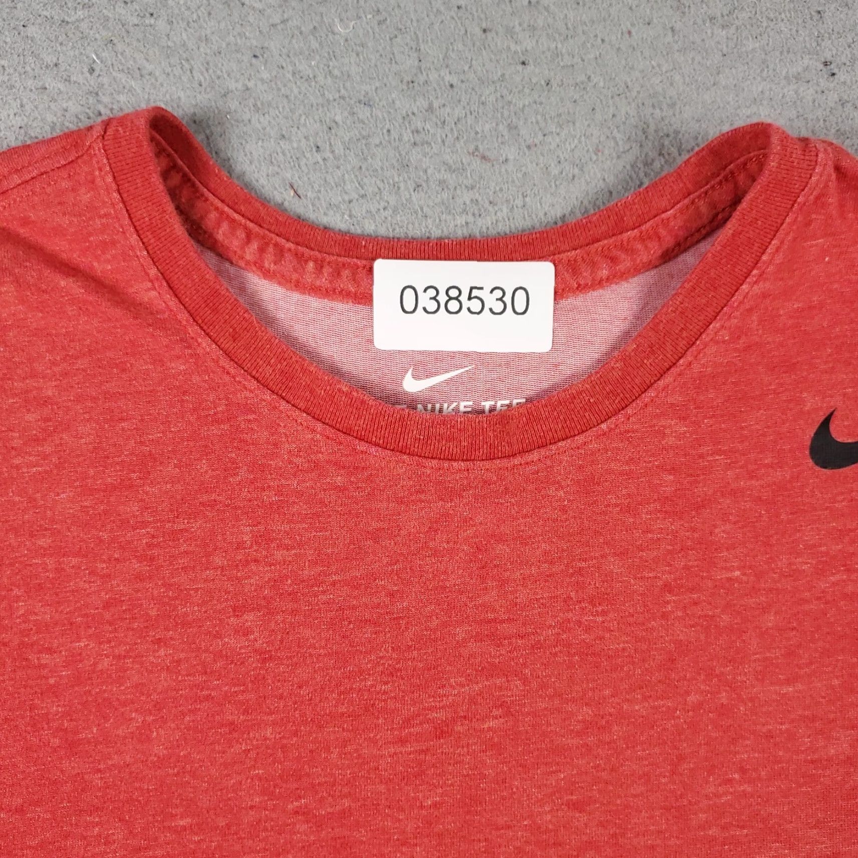 Nike Nike T Shirt Mens Size Medium Red Swoosh Casual Short Sleeve Adult Size US M / EU 48-50 / 2 - 3 Thumbnail