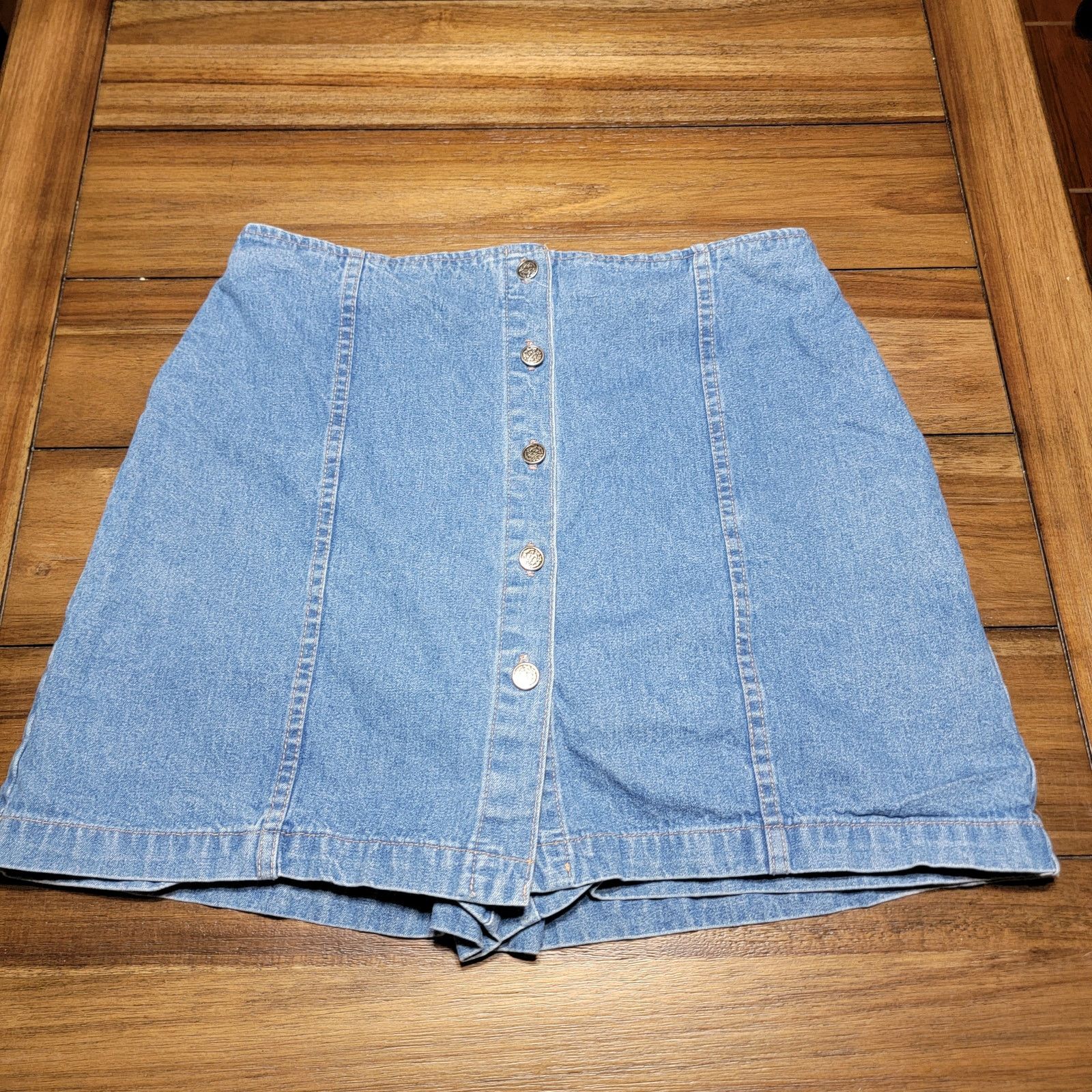Cherokee Cherokee Denim Skorts w/ Full Button Front - Size 18 Size 40" / US 18 - 1 Thumbnail