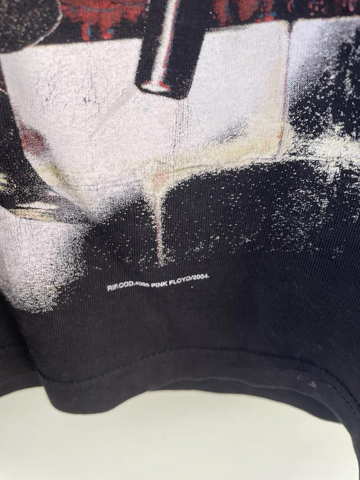 Pink Floyd Vintage 2004 Pink Floyd All Over Graphic T Shirt Large Size US L / EU 52-54 / 3 - 2 Thumbnail