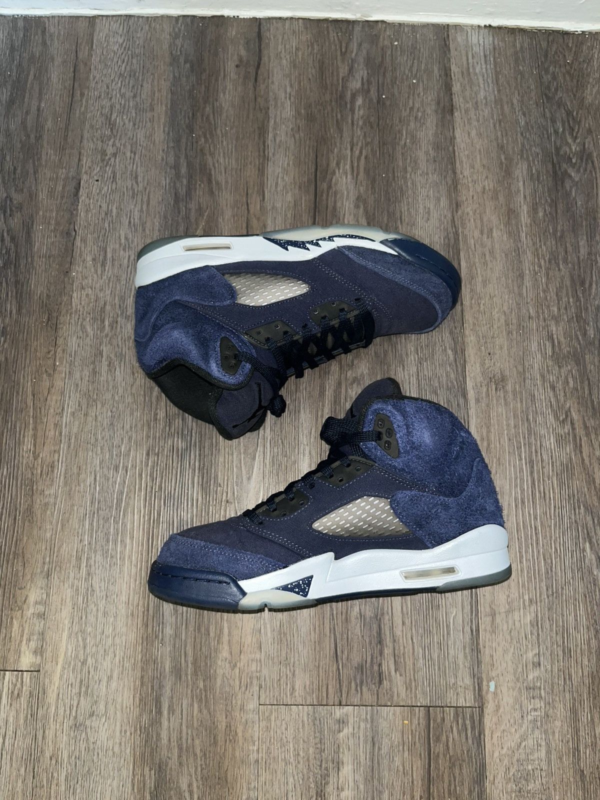 Nike Air Jordan 5 “Midnight Navy” Grade School Size US 8 / IT 38 - 4 Thumbnail