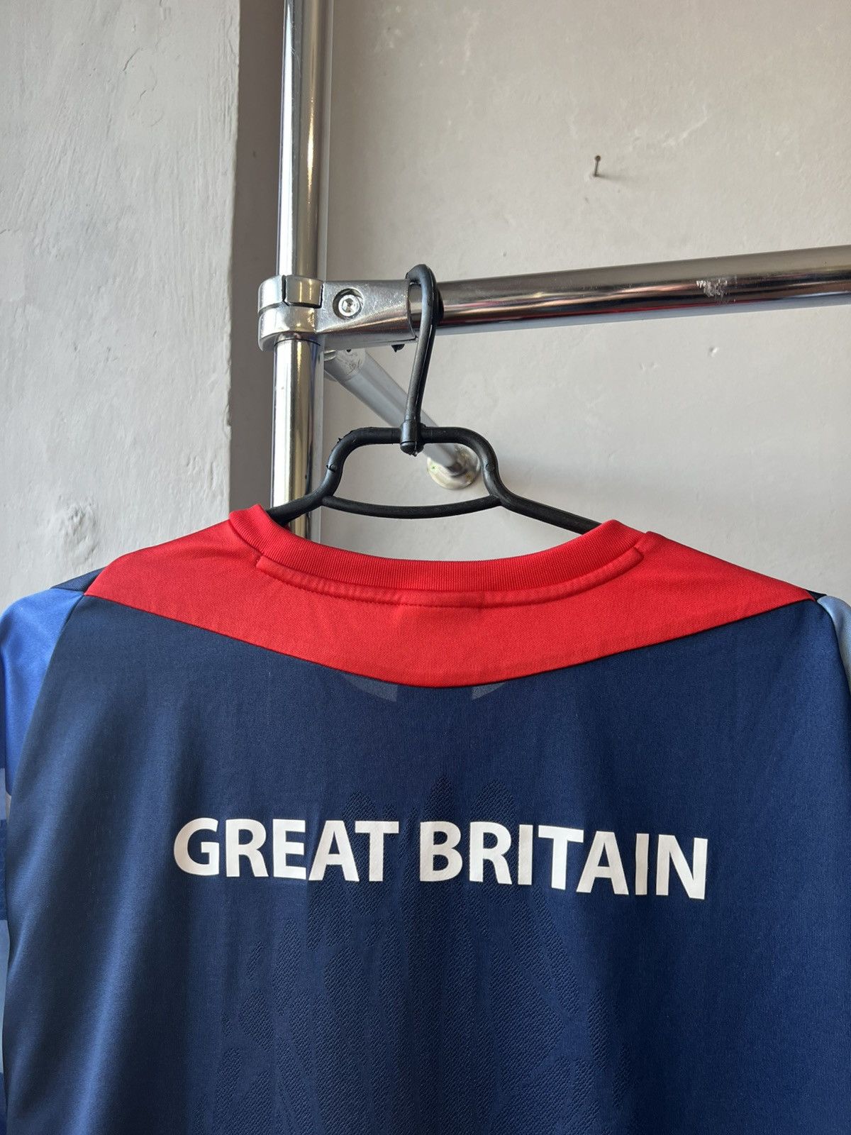 Adidas 2012 LONDON OLYMPIC GAMES GREAT BRITAIN TRAININGJERSEY SHIRT Size US L / EU 52-54 / 3 - 14 Thumbnail