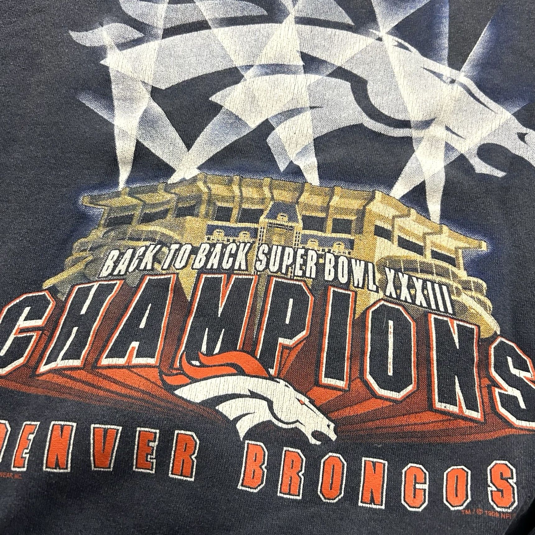 Vintage VINTAGE CSA Denver Broncos Superbowl Champs Crewneck Sweatshirt Men's Large Blue Size US L / EU 52-54 / 3 - 2 Thumbnail