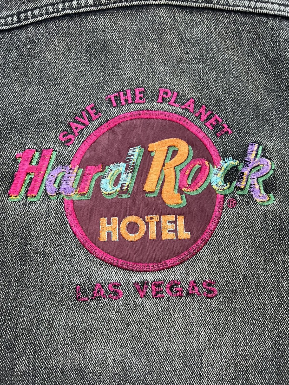 Hard Rock Cafe × Vintage Vintage Hard Rock Cafe Dirty Distressed Denim Jacket Size US L / EU 52-54 / 3 - 13 Thumbnail