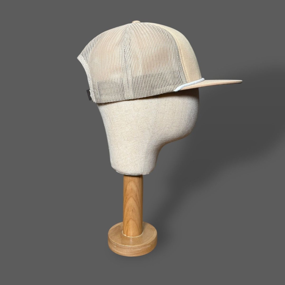Other Duck Camp Men’s Beige Retro Trucker Hat Sz OS Size ONE SIZE - 10 Thumbnail