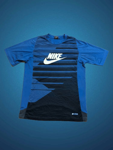 Nike Nike Training Shirt Big Logo Jersey Size XL KIDS Size US XL / EU 56 / 4 - 1 Thumbnail