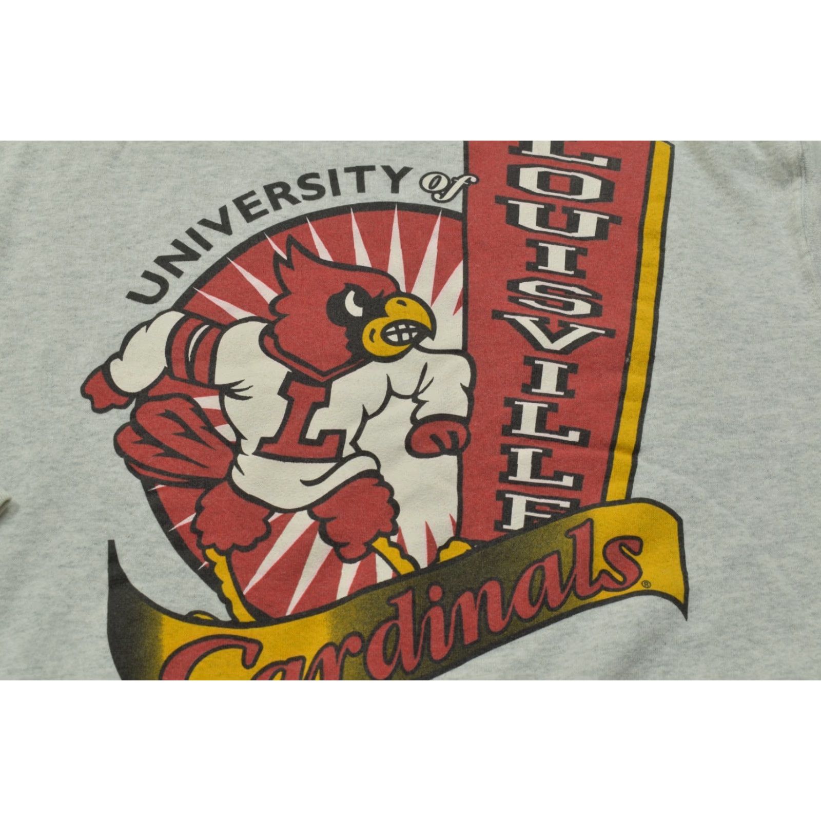Vintage VINTAGE University of Louisville Cardinals Pullover Sweatshirt Gray L Men Regular Size Stain Logo Shirt Sweater Winter Fall Size US L / EU 52-54 / 3 - 7 Thumbnail