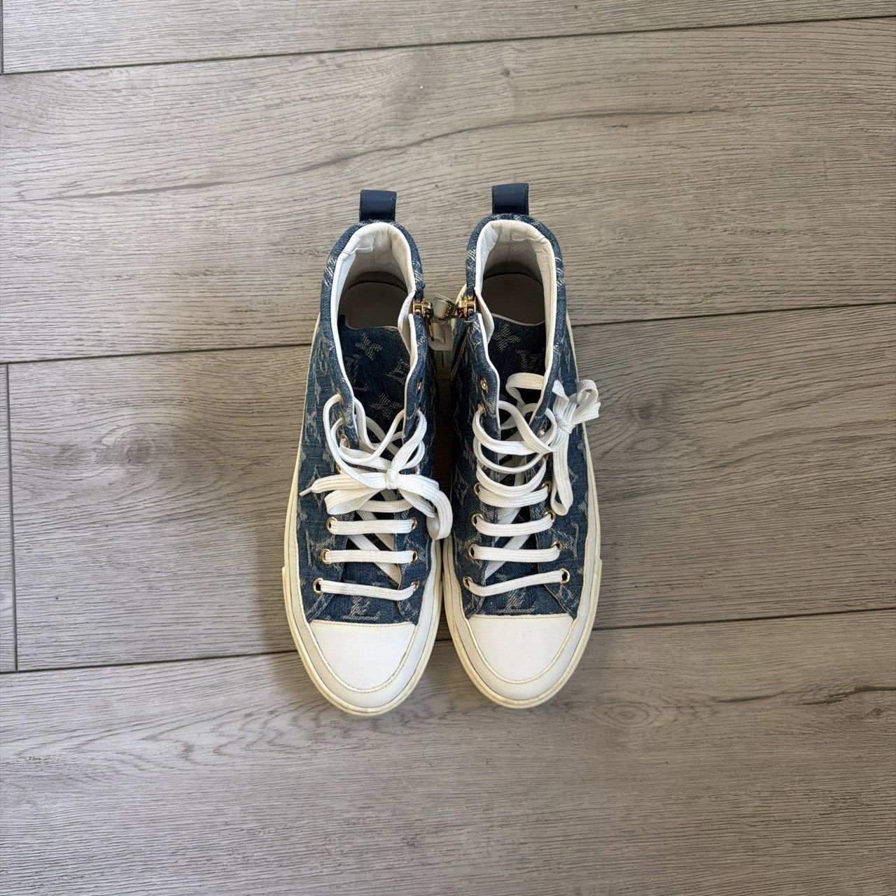 Louis Vuitton Louis Vuitton Converse High Top Sneakers Size US 7.5 / IT 37.5 - 2 Thumbnail