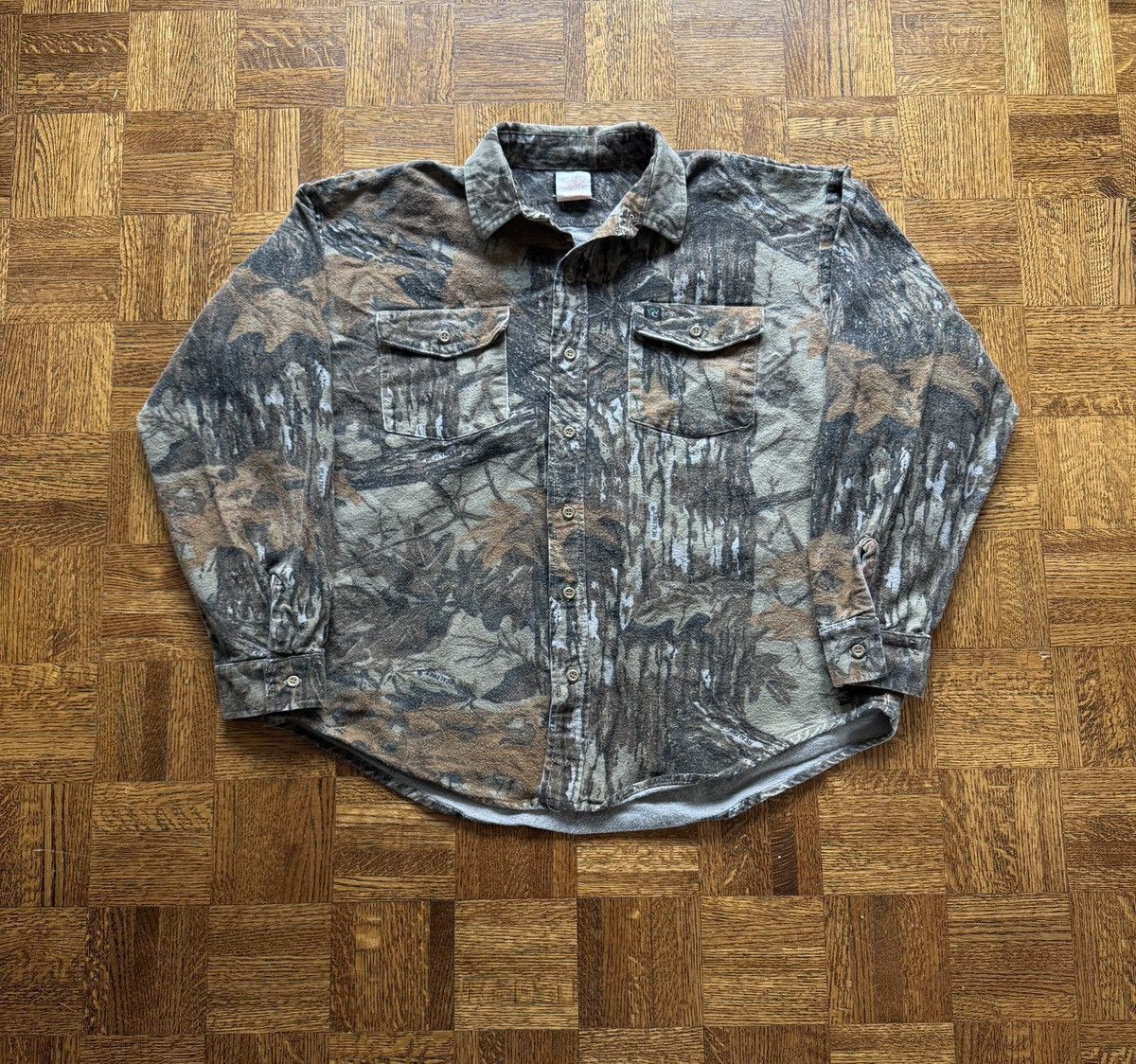 Vintage Vintage Codet Realtree Camouflage Button Up Shirt Size US XL / EU 56 / 4 - 1 Thumbnail
