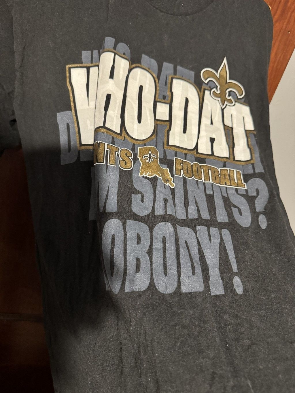 The Unbranded Brand New Orleans Saints Black Short Sleeve tee shirt Men size L Size US L / EU 52-54 / 3 - 6 Thumbnail